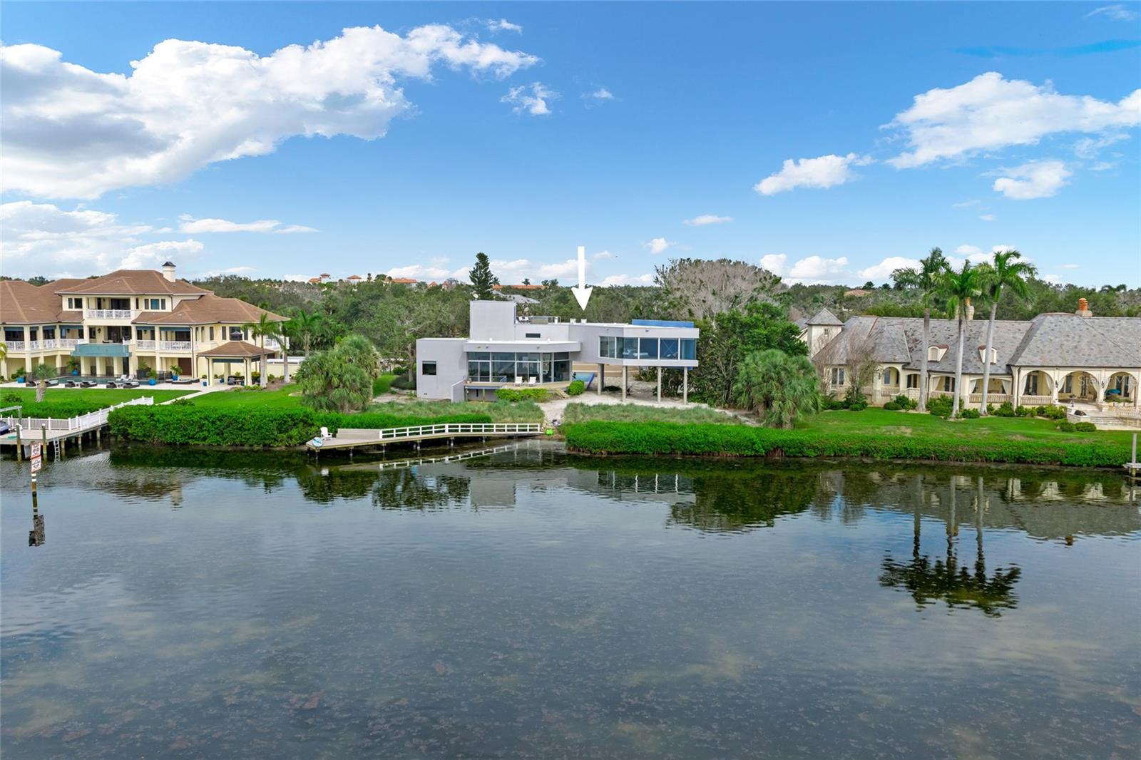 TIERRA VERDE - Residential