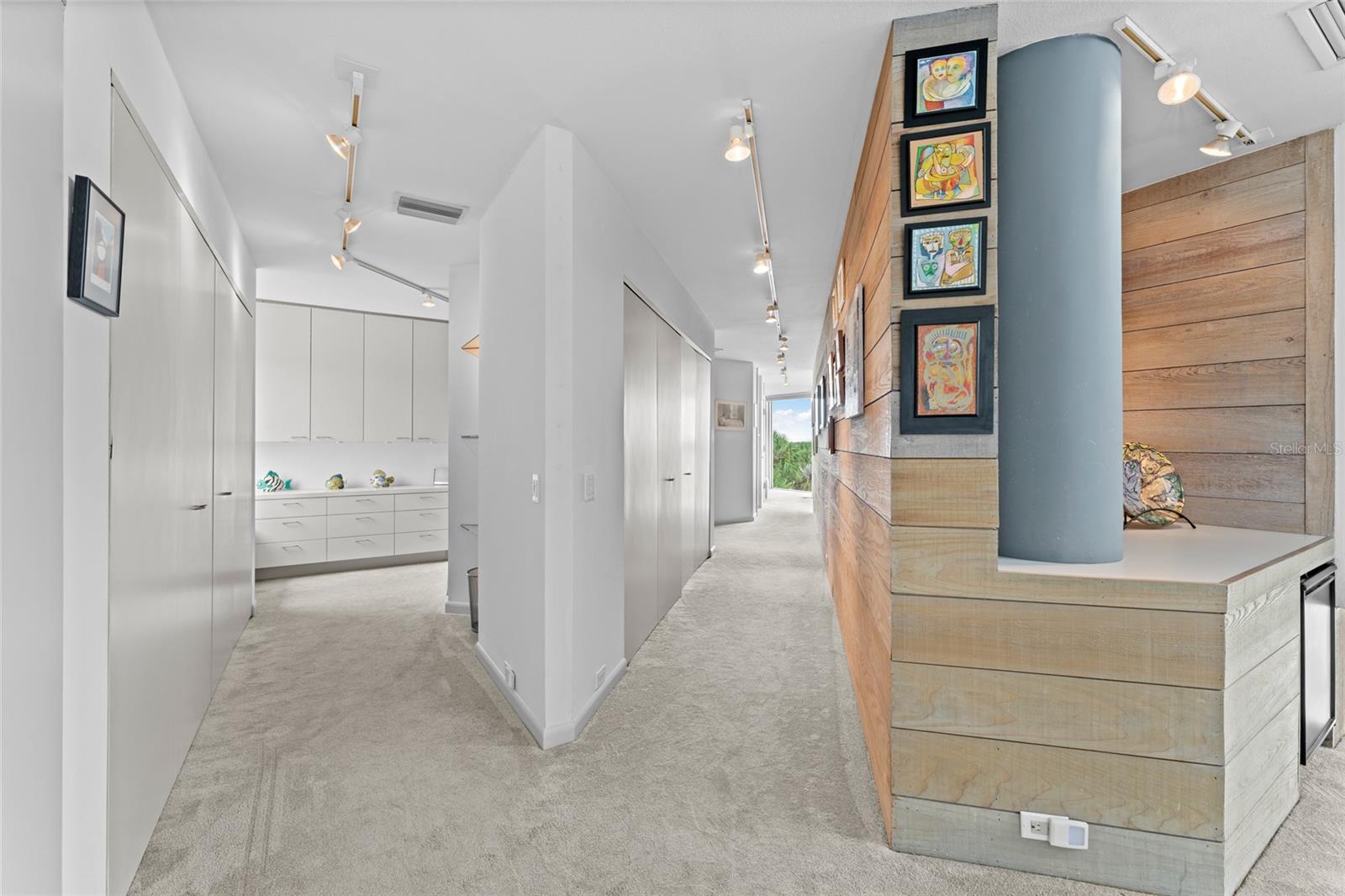 TIERRA VERDE - Residential