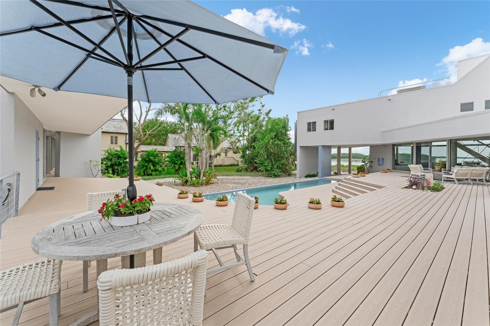 TIERRA VERDE - Residential