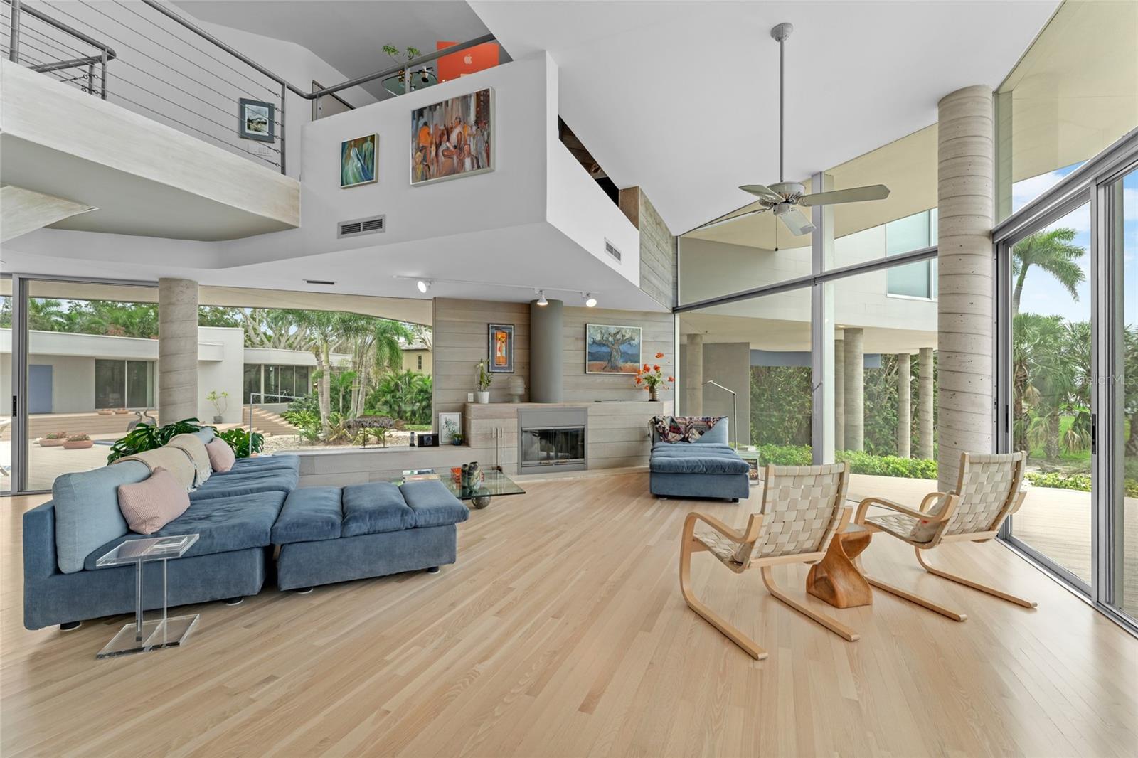 TIERRA VERDE - Residential
