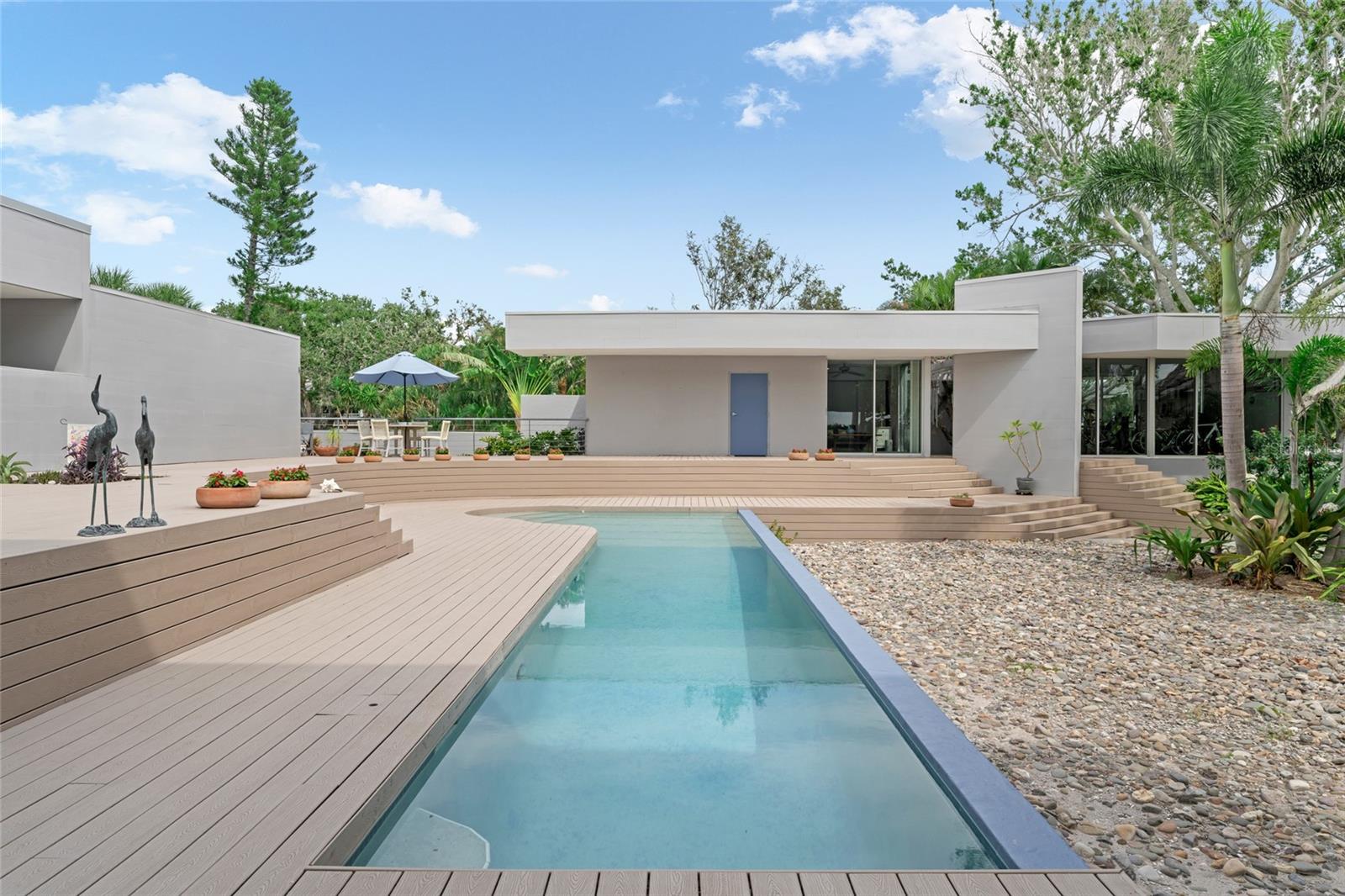 TIERRA VERDE - Residential