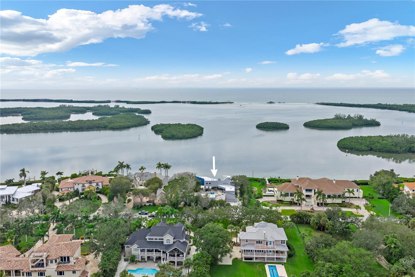 TIERRA VERDE - Residential