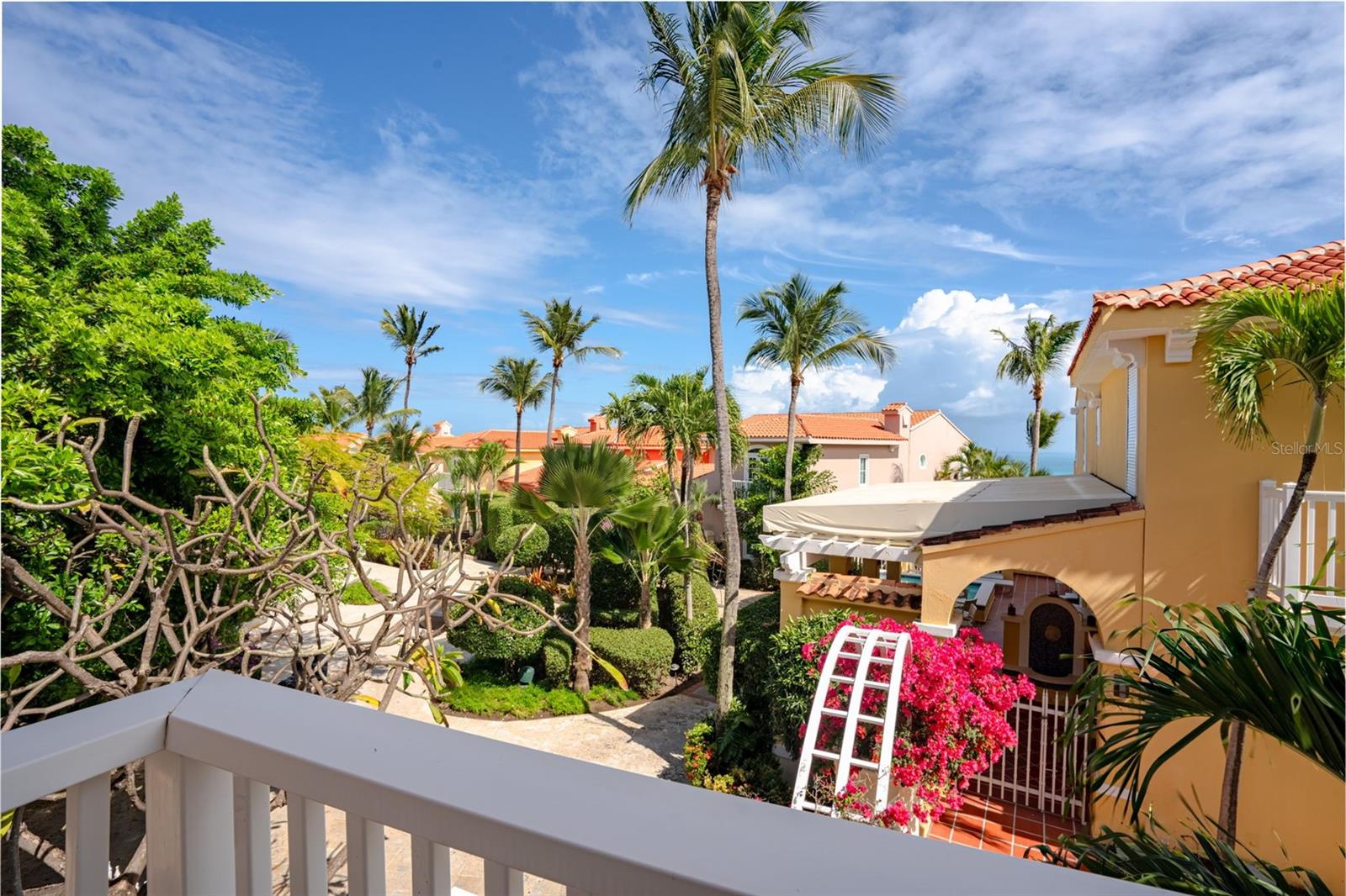 LAS CASITAS I COND - Residential