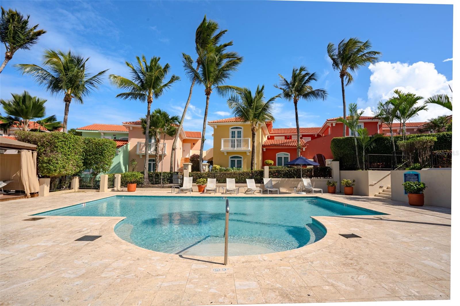 LAS CASITAS I COND - Residential