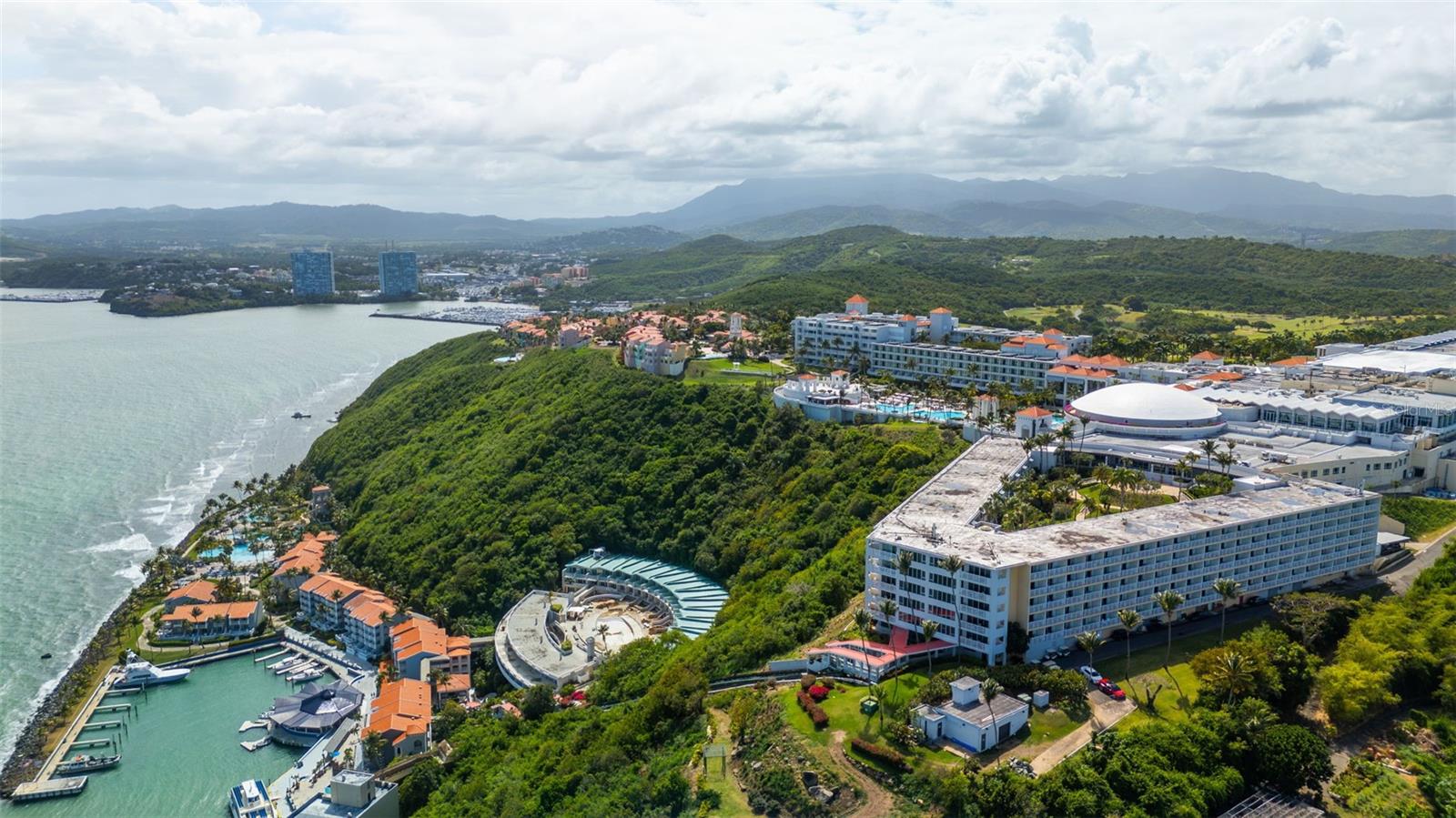 LAS CASITAS I COND - Residential