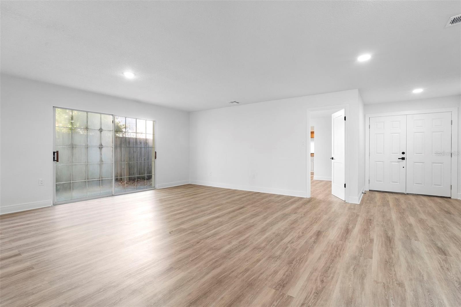 BEL AIRE WOODS FIFTH ADD - Residential