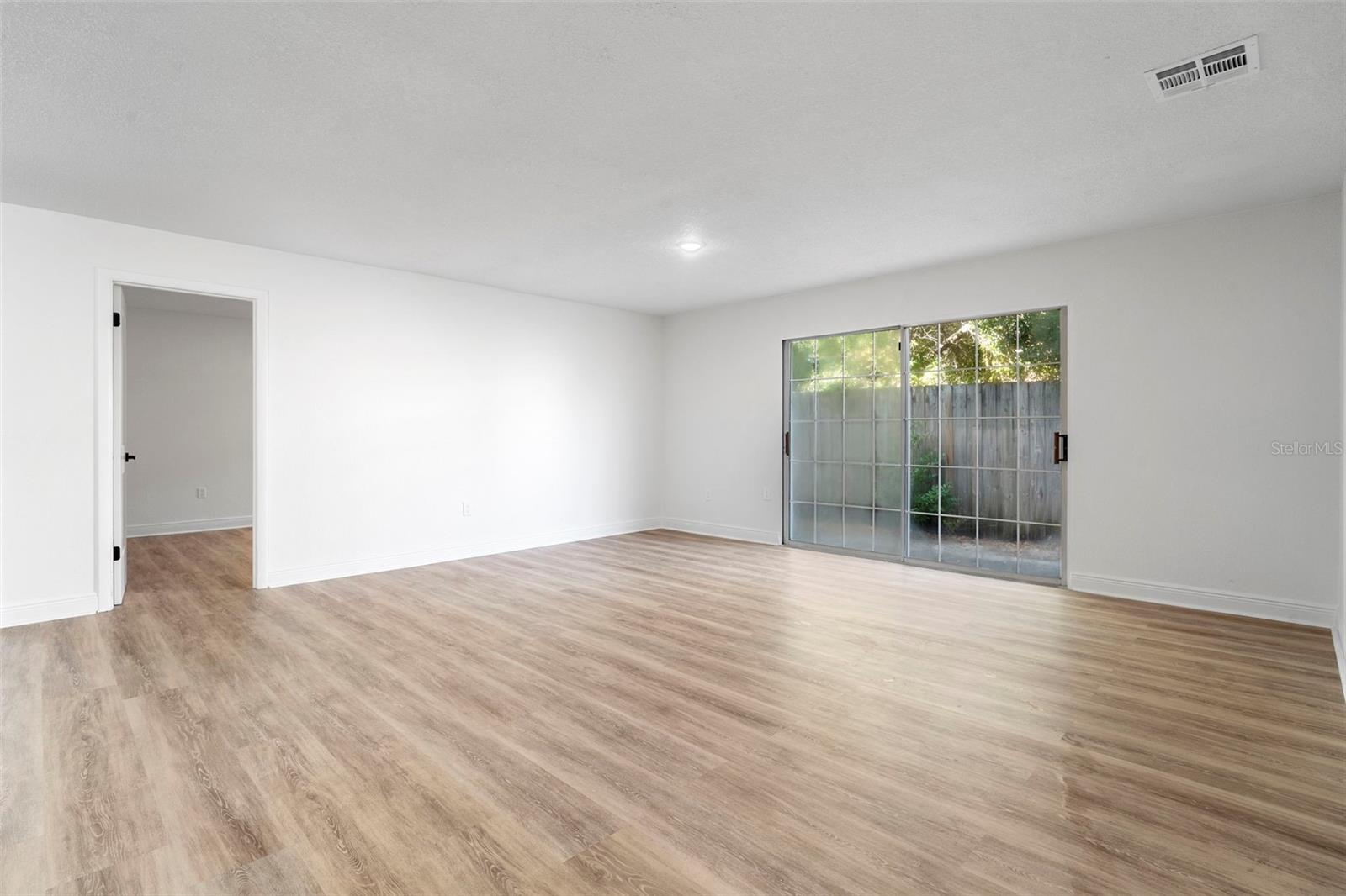 BEL AIRE WOODS FIFTH ADD - Residential