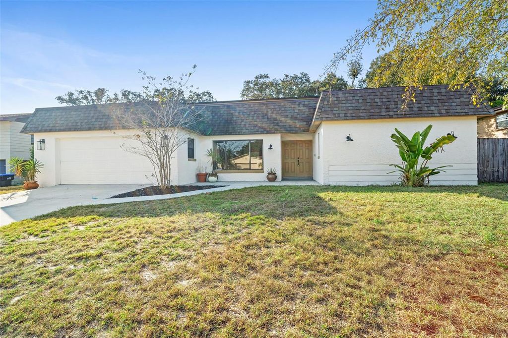 Photo of 1812 Baywood Avenue, Orlando, FL 32818 (MLS # O6365464)