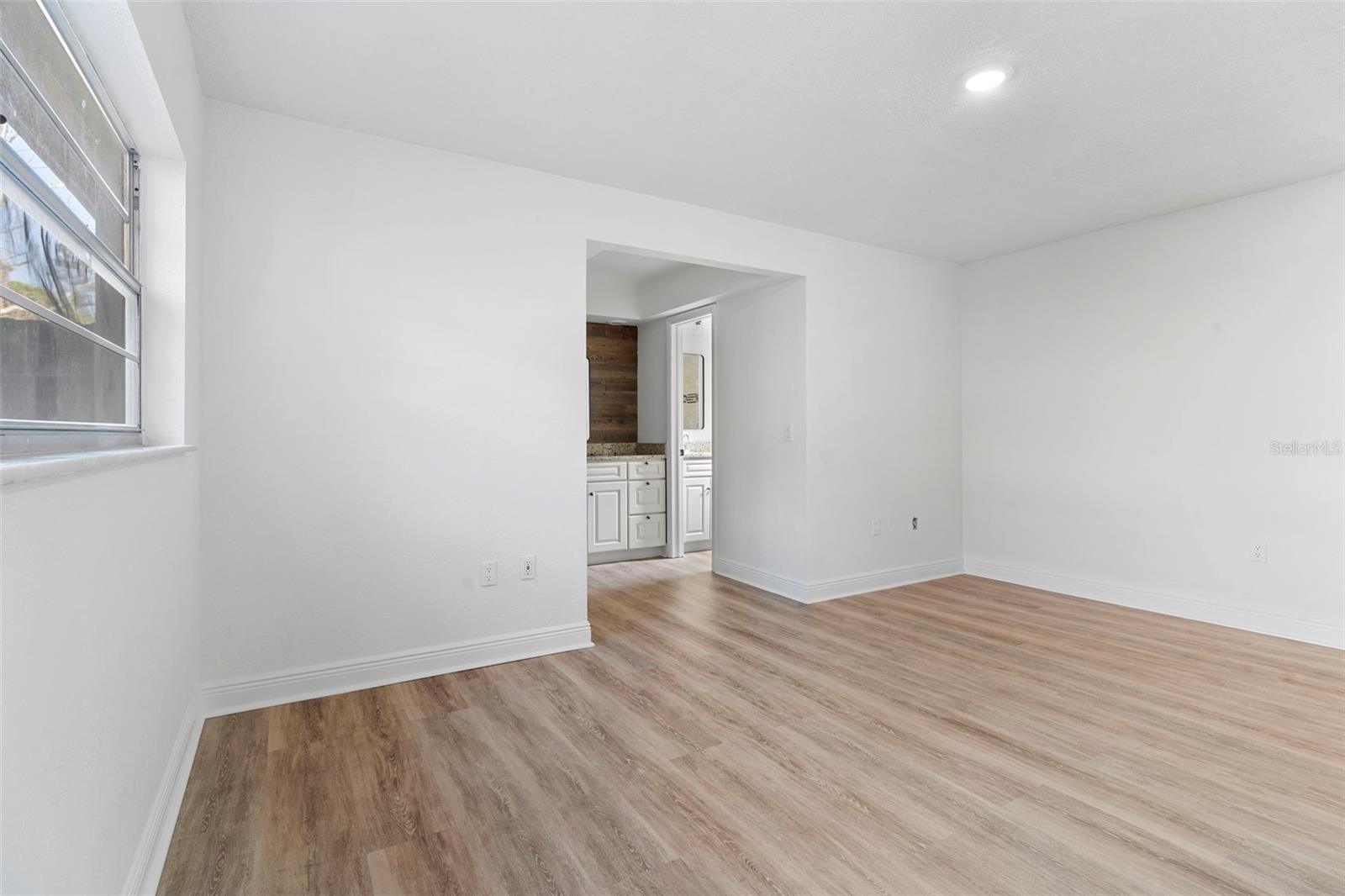 BEL AIRE WOODS FIFTH ADD - Residential