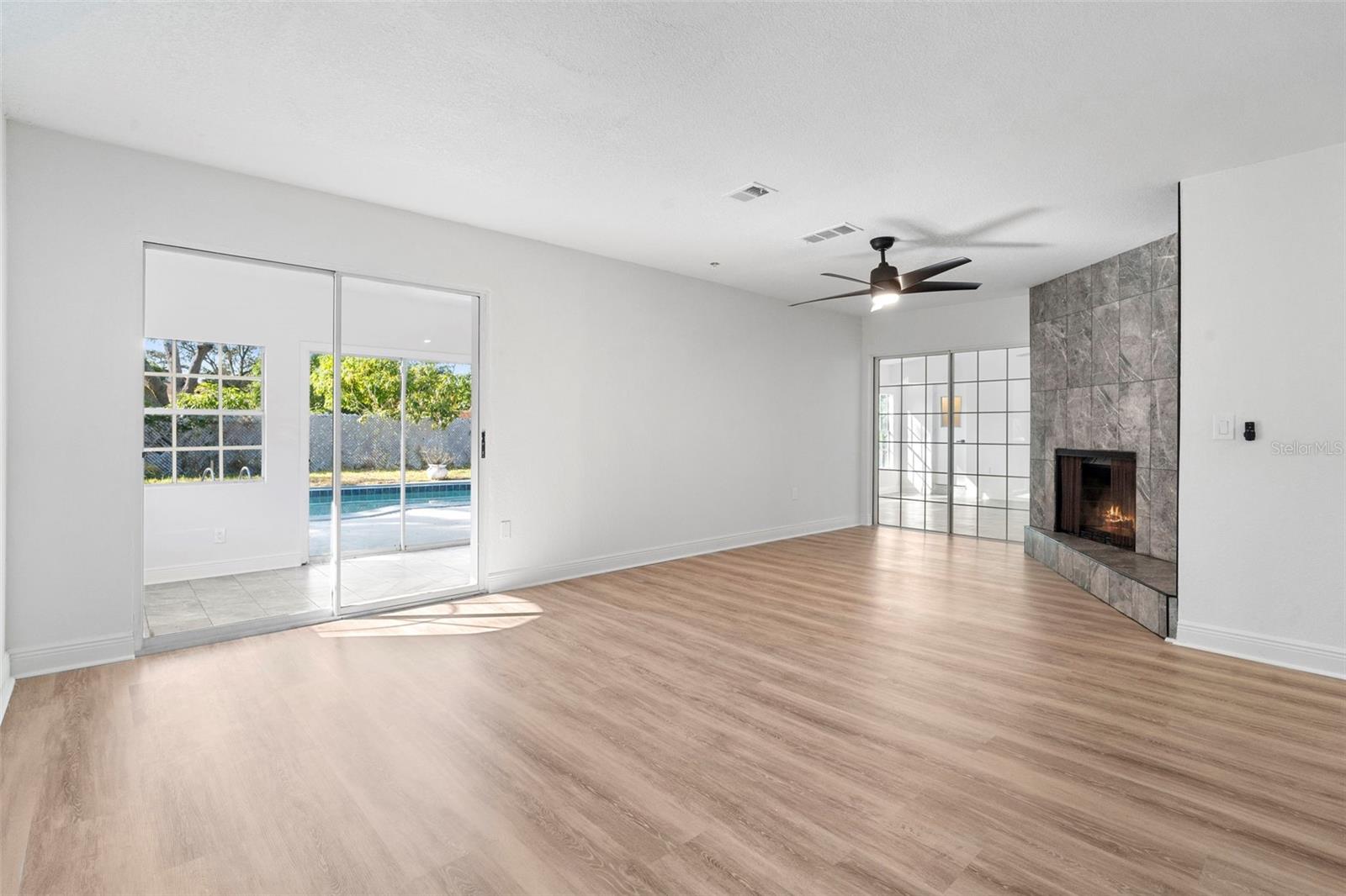 BEL AIRE WOODS FIFTH ADD - Residential