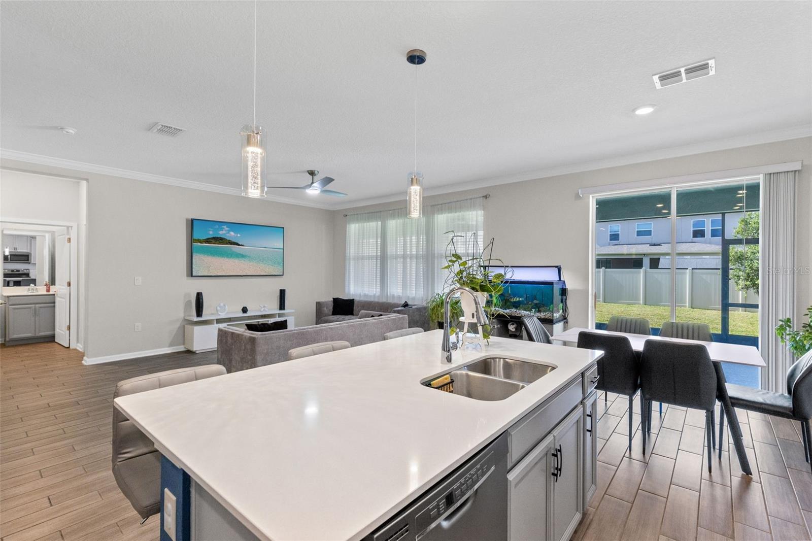5311 AMERSHAM LANE