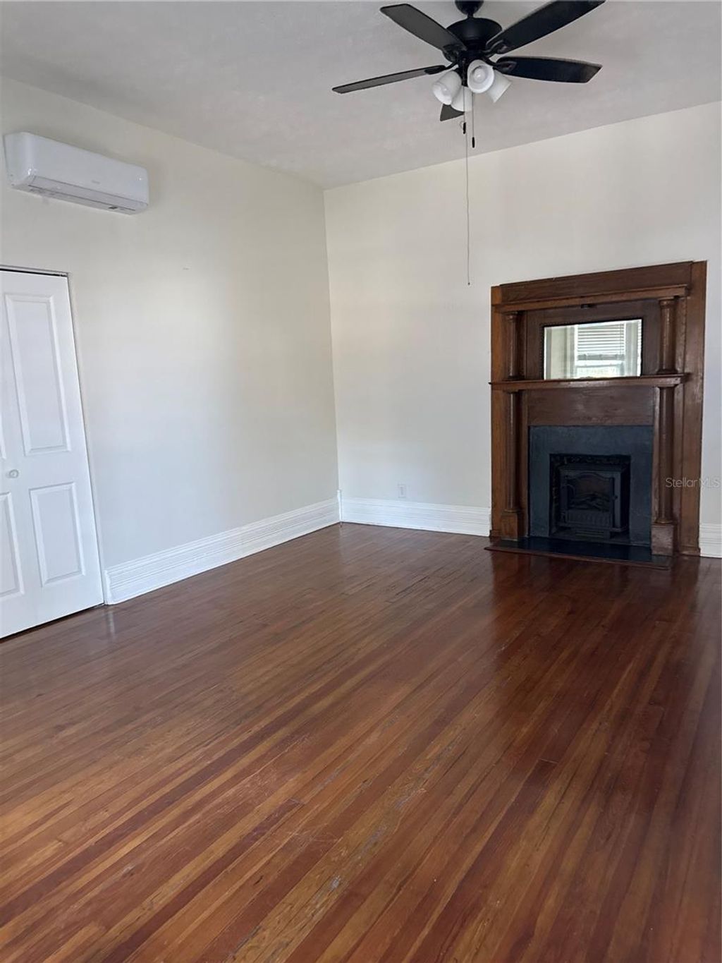 Photo of 32 SE 9th Avenue #1B, Ocala, FL 34471 (MLS # OM718521)