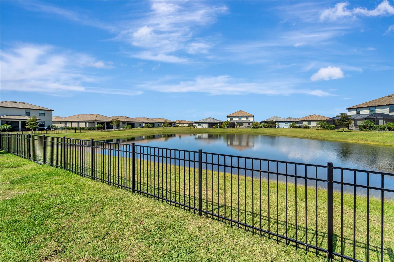 LORRAINE LAKES PH I - Residential