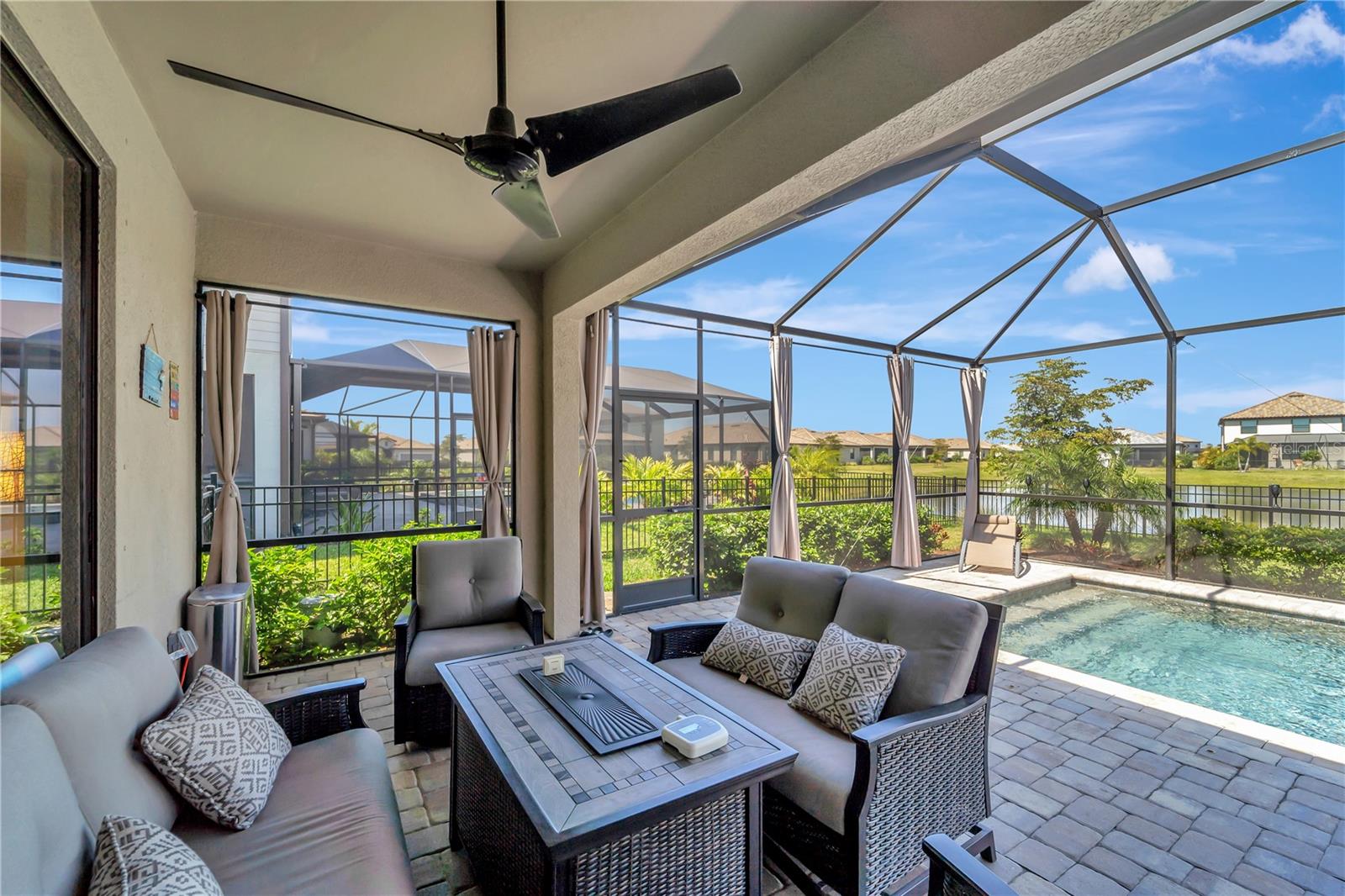 LORRAINE LAKES PH I - Residential