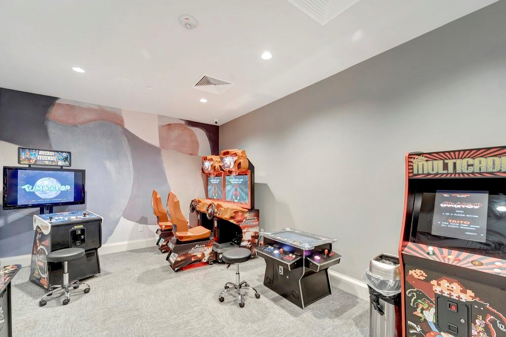 LORRAINE LAKES PH I - Residential