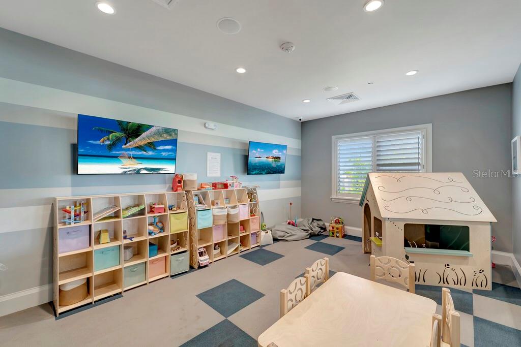 LORRAINE LAKES PH I - Residential