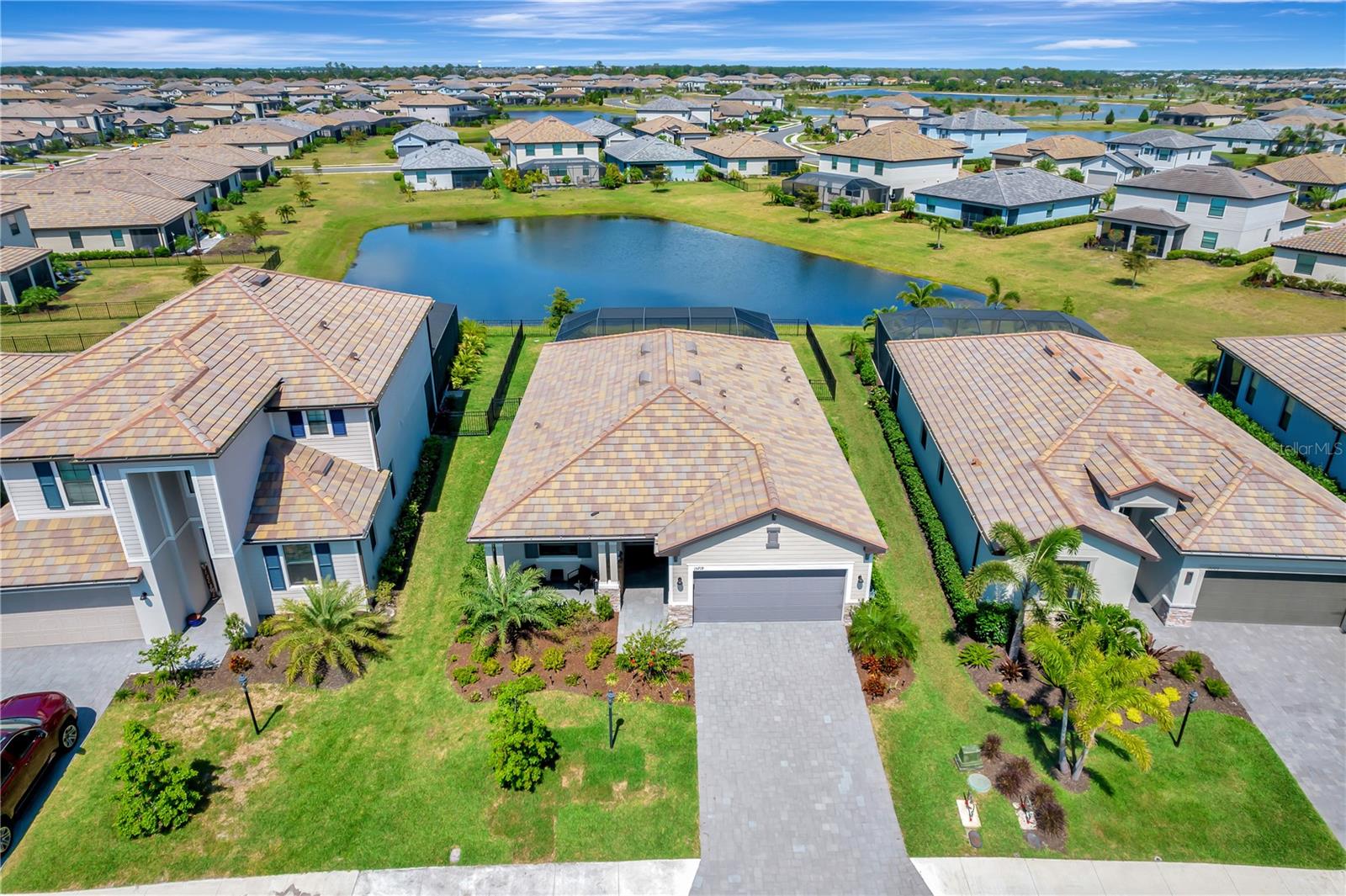 LORRAINE LAKES PH I - Residential