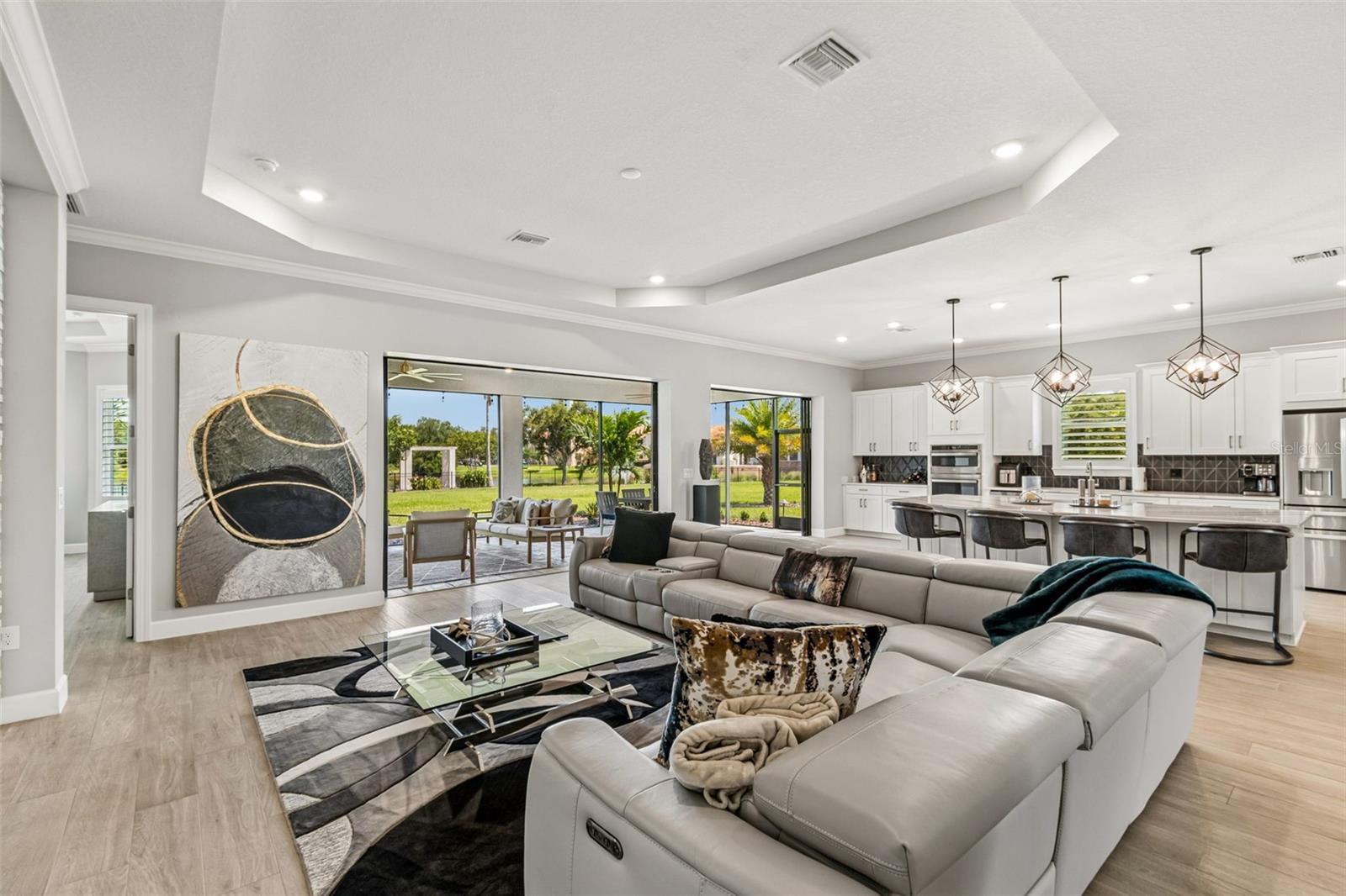 192 CASAVISTA DRIVE