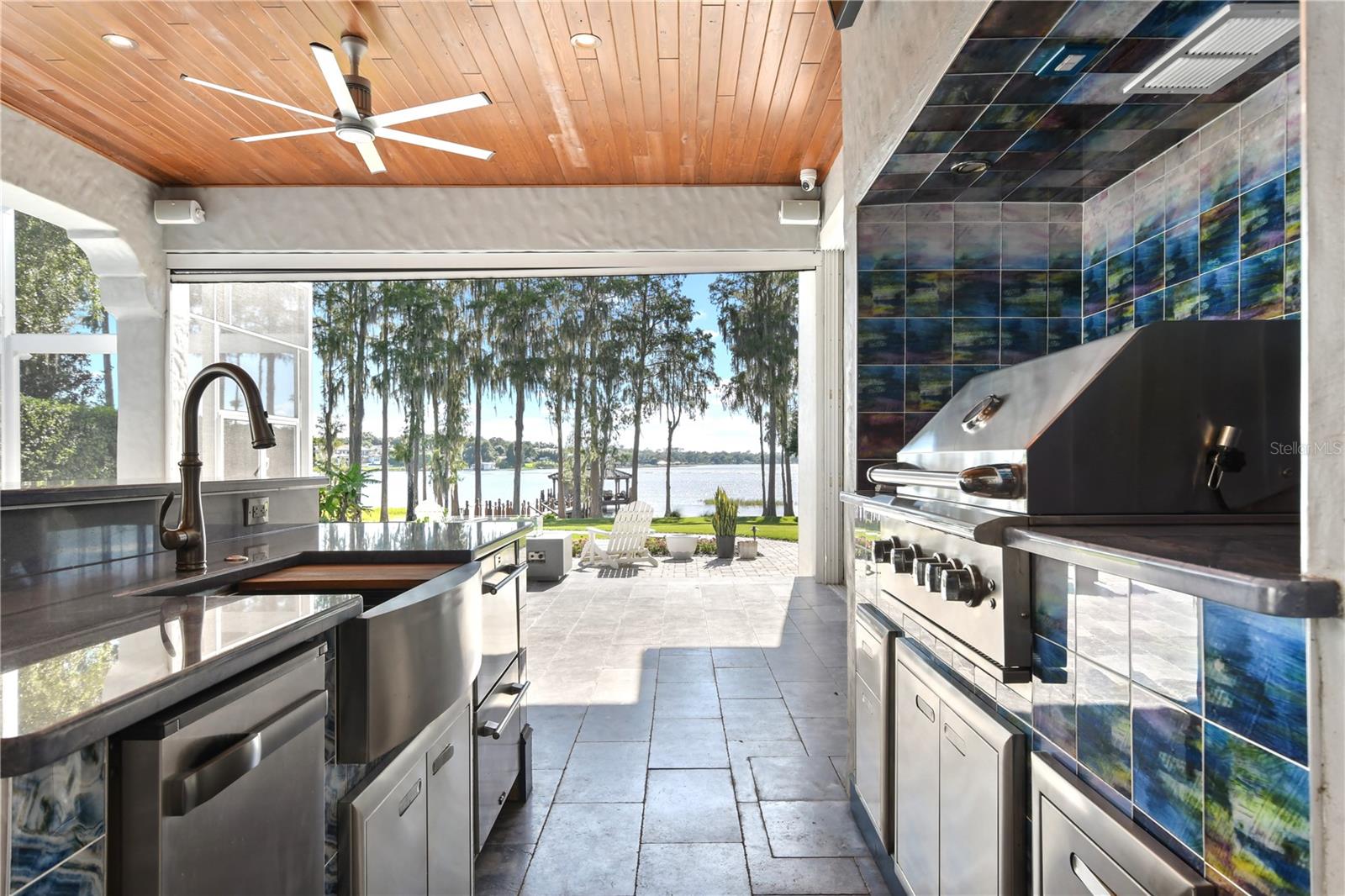 SUNSET BAY - Residential