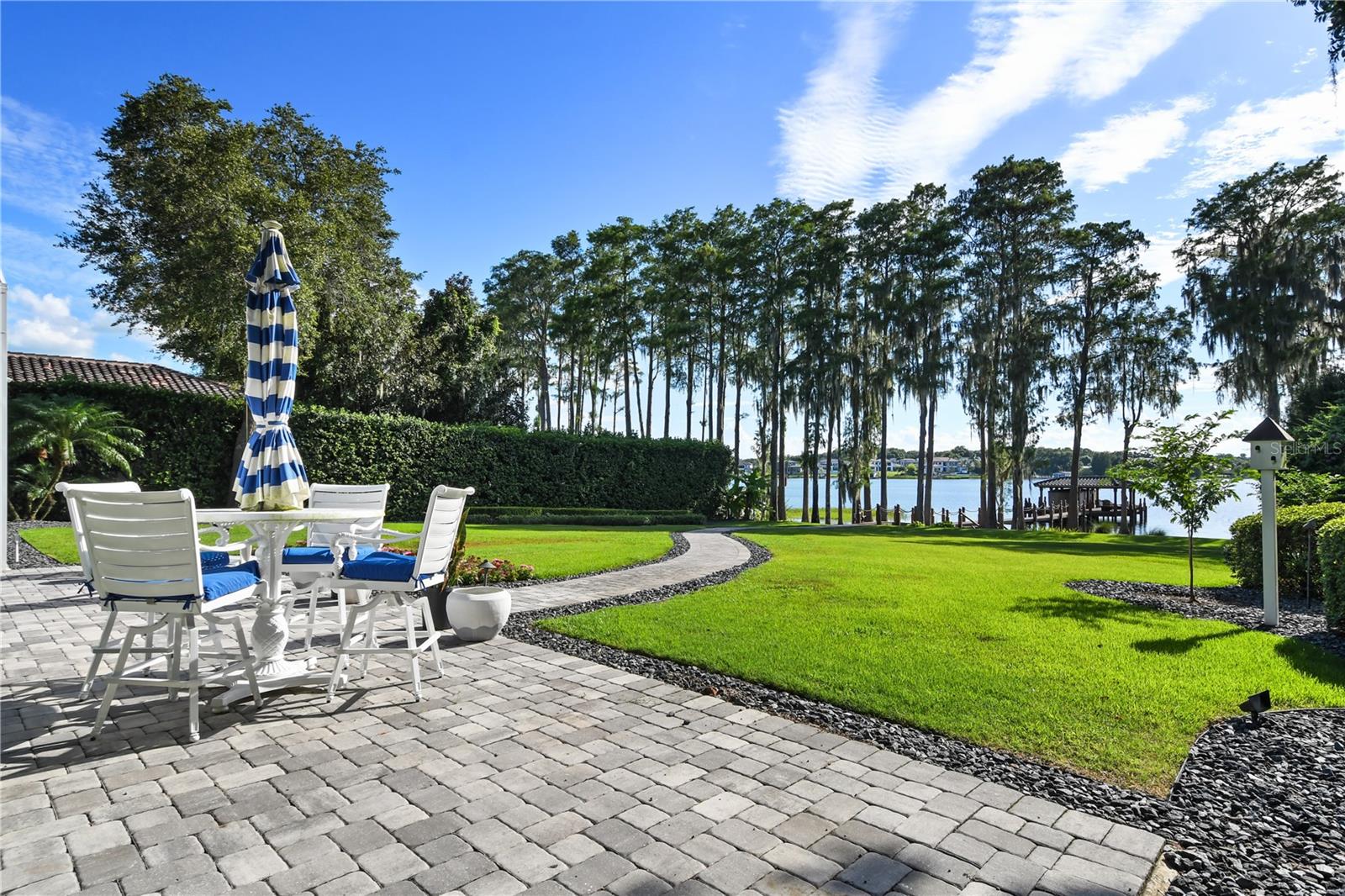 SUNSET BAY - Residential