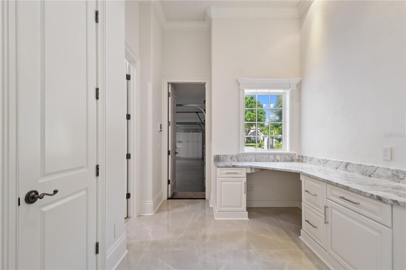 SUNSET BAY - Residential