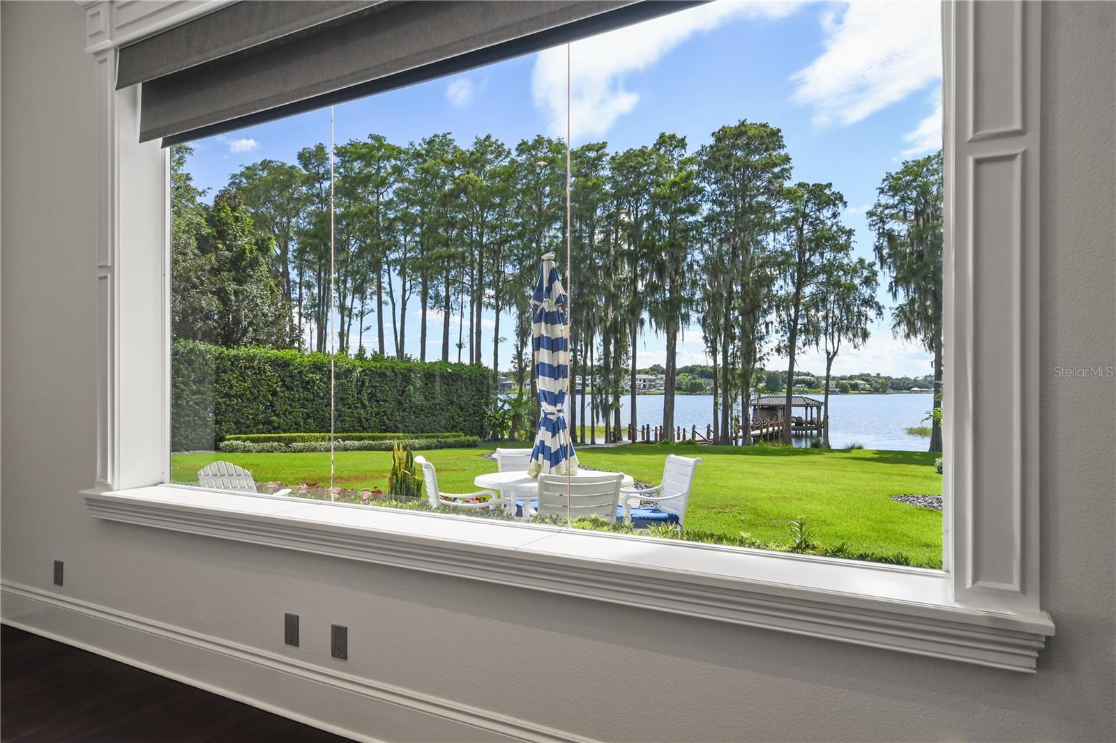 SUNSET BAY - Residential