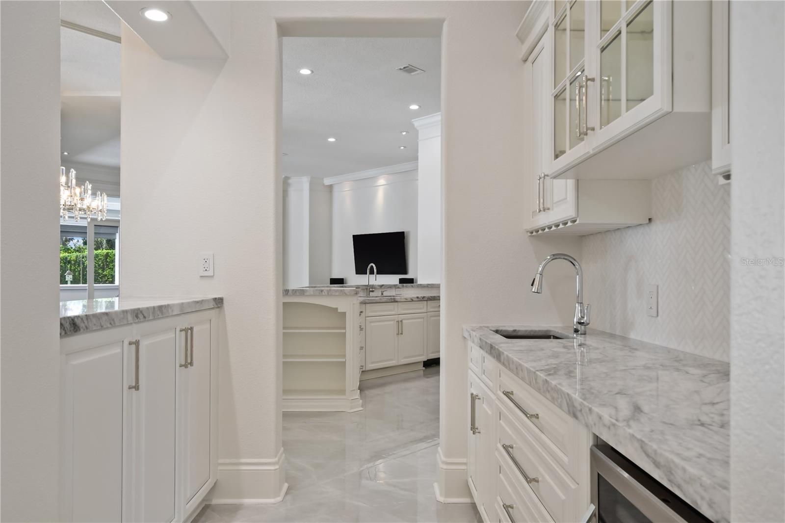 SUNSET BAY - Residential