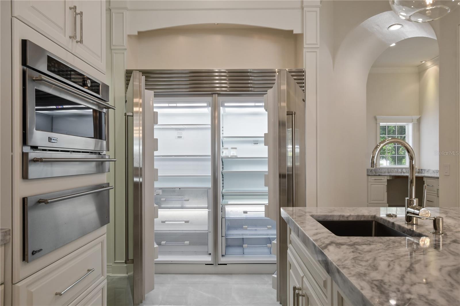 SUNSET BAY - Residential