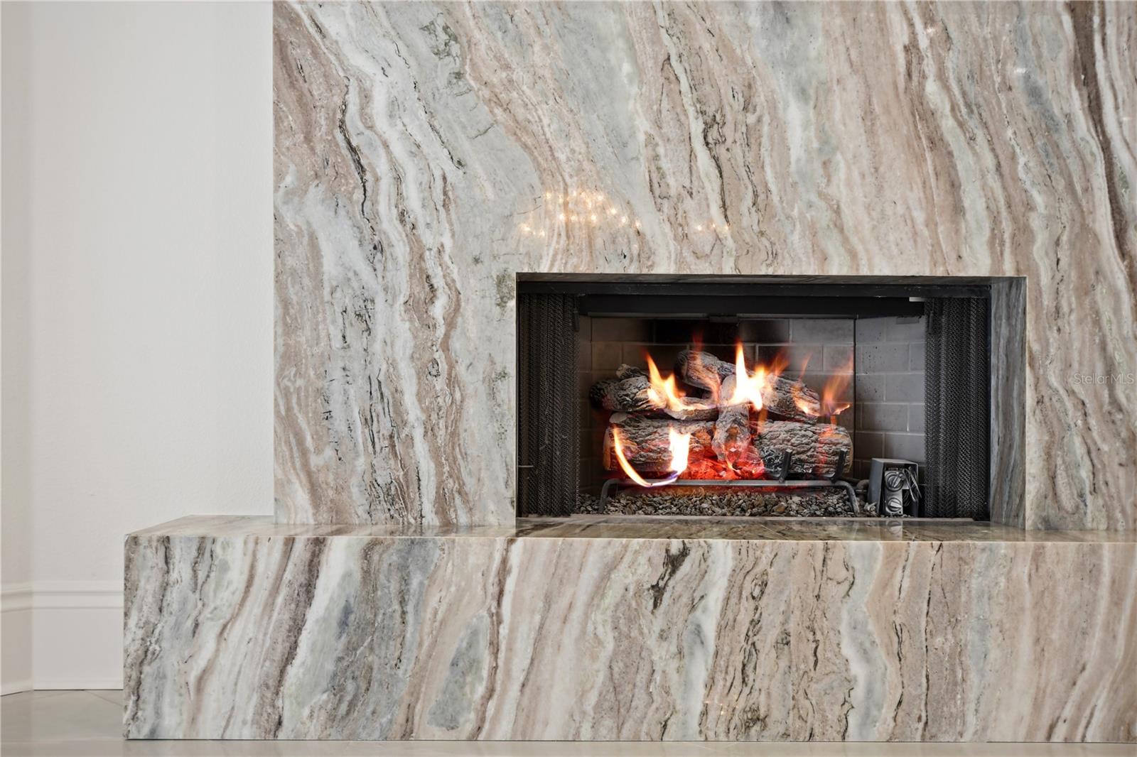 SUNSET BAY - Residential