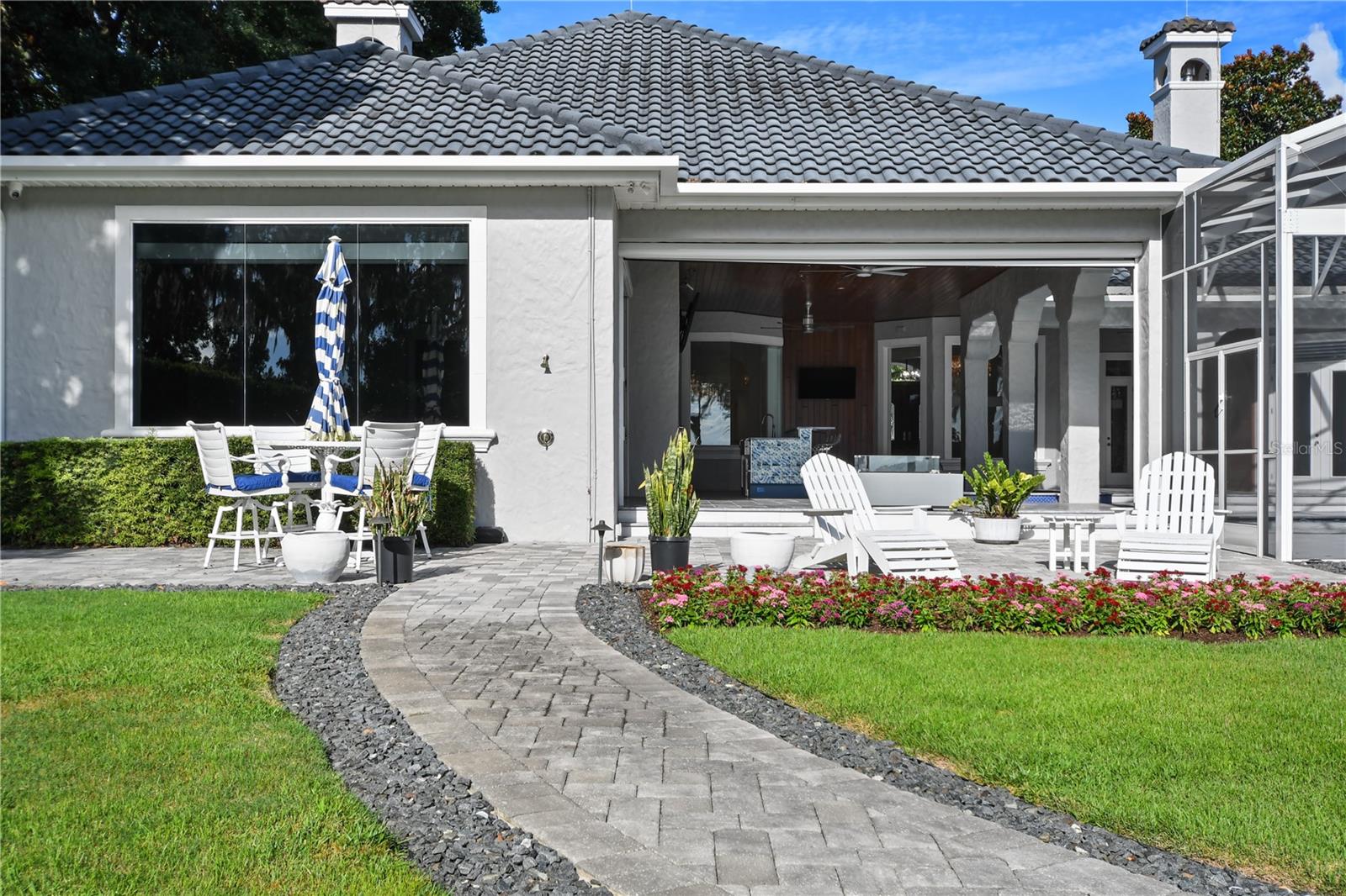 SUNSET BAY - Residential