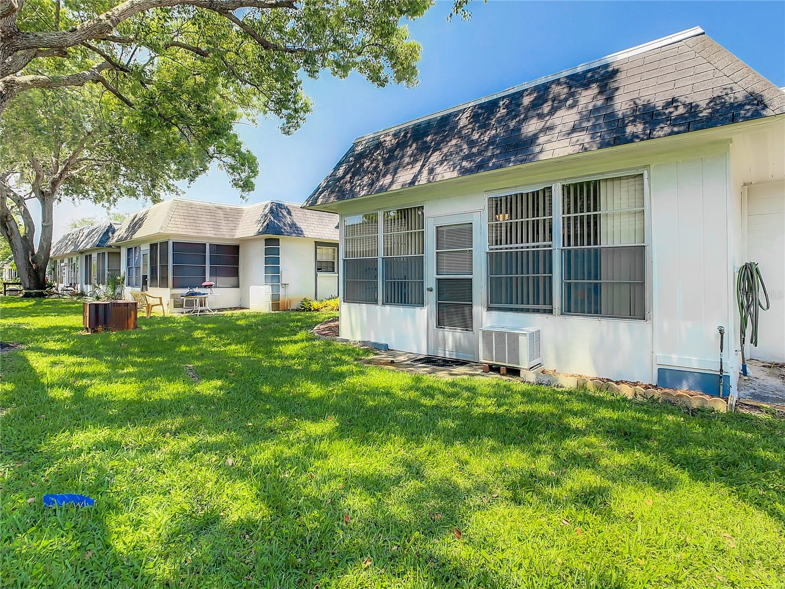 GARDENS BEACON SQUARE - Residential