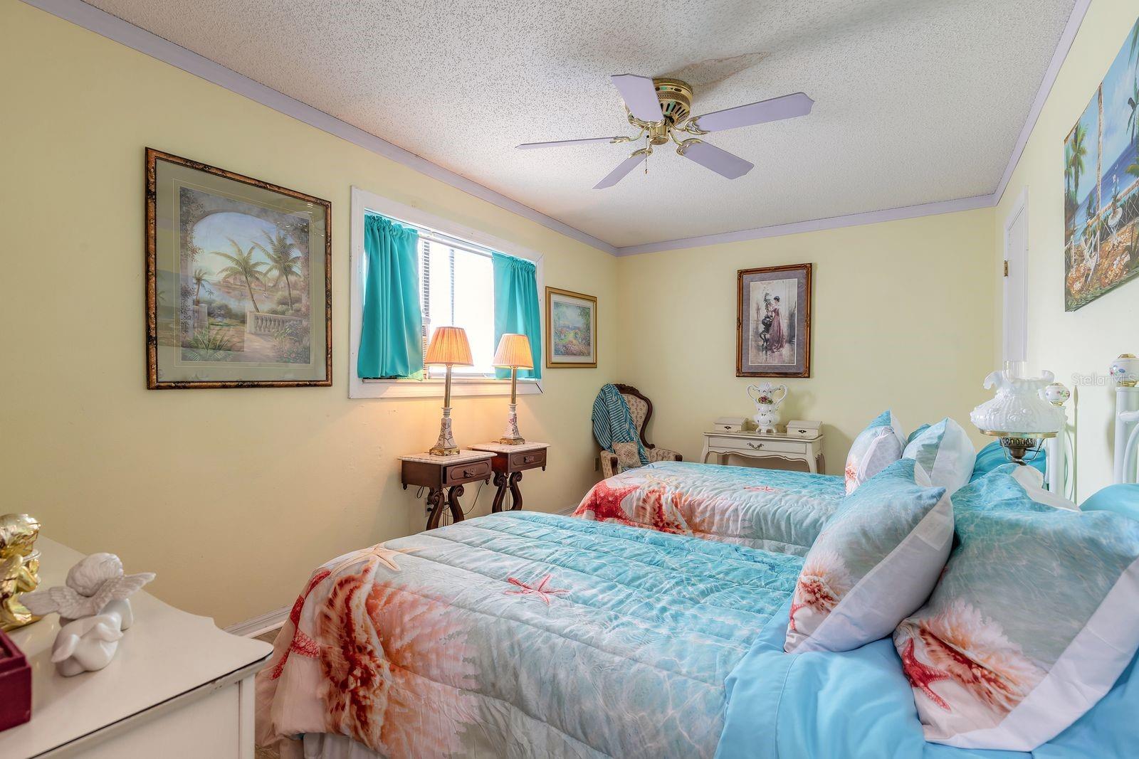 FLORIDA SHORES - Residential