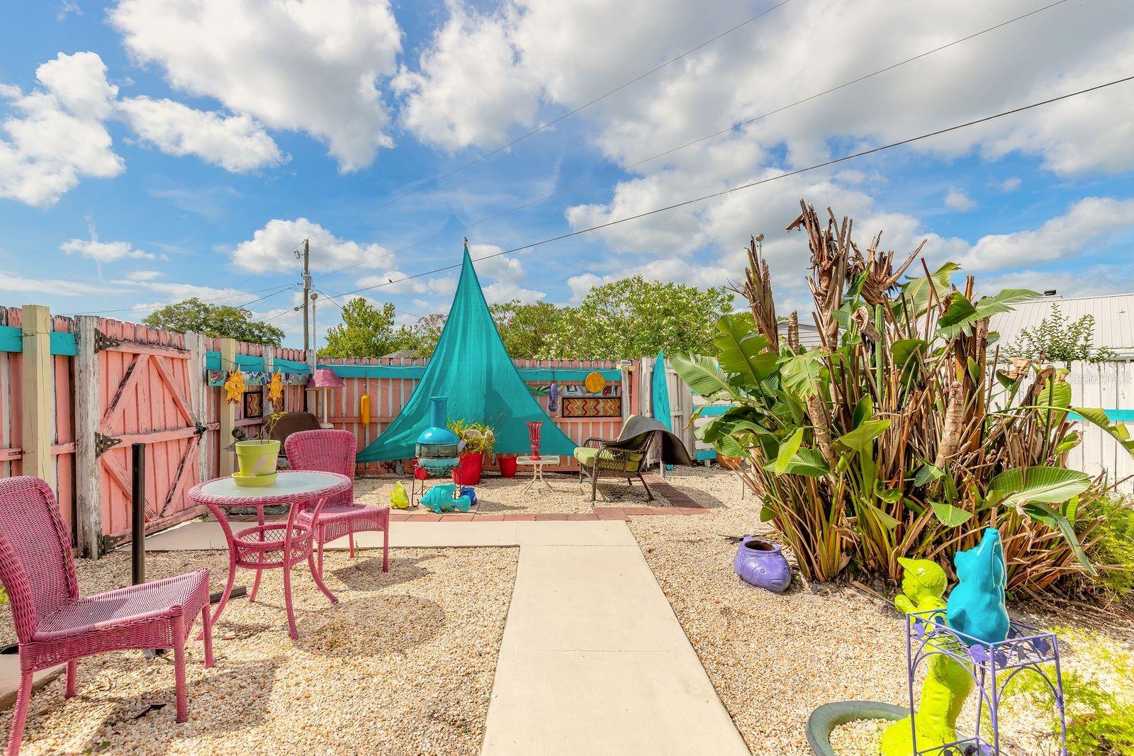 FLORIDA SHORES - Residential