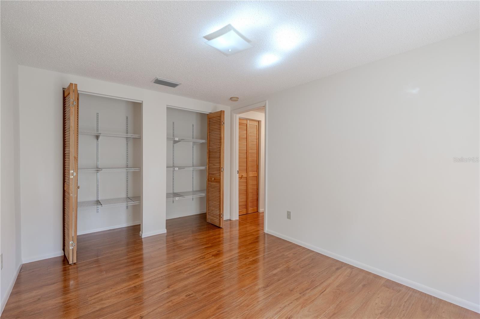 TWIN BRANCH ACRES UNIT FIVE - Residential