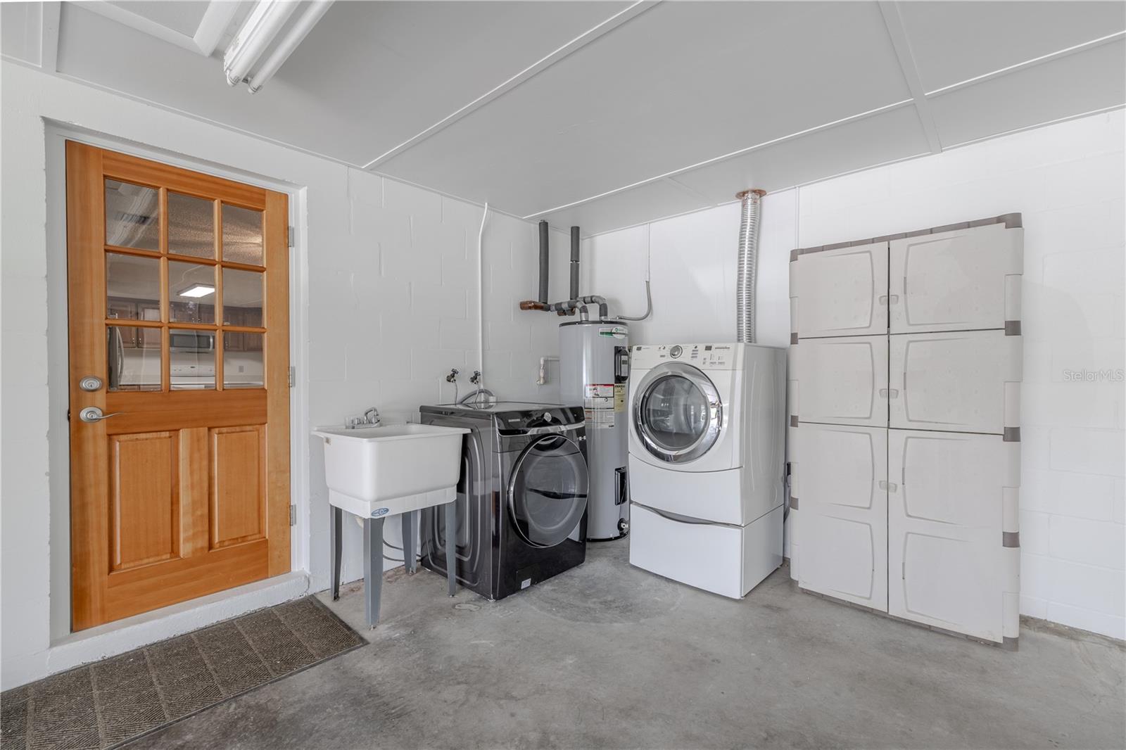 TWIN BRANCH ACRES UNIT FIVE - Residential