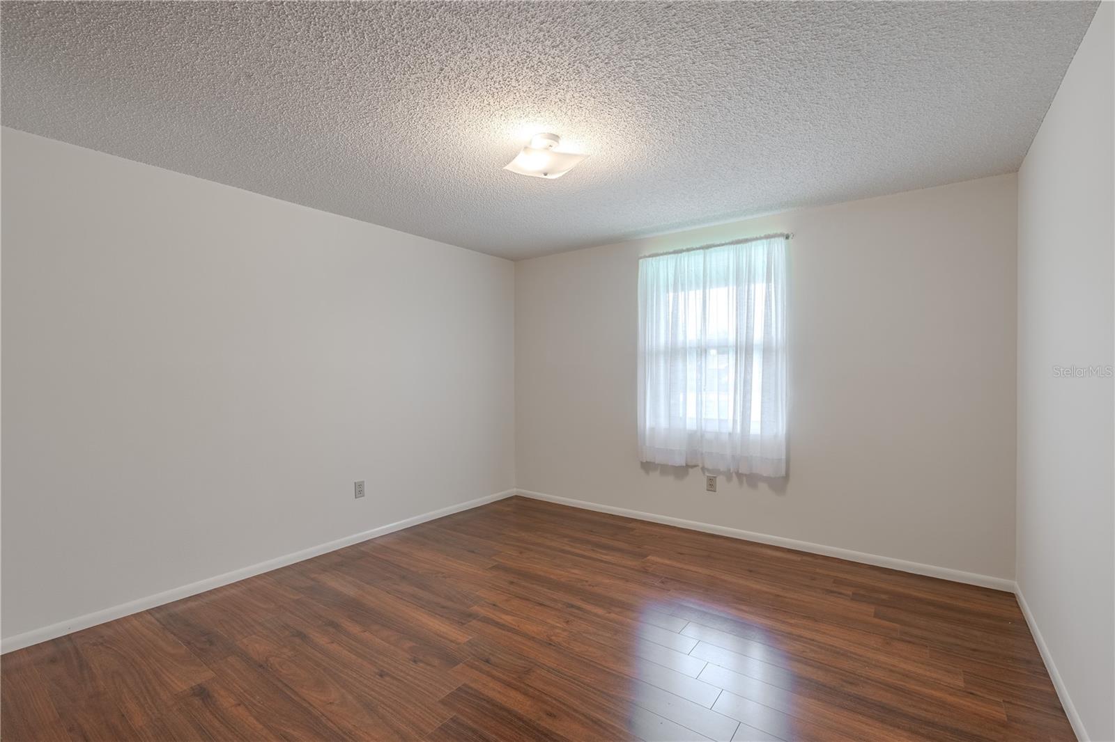 TWIN BRANCH ACRES UNIT FIVE - Residential