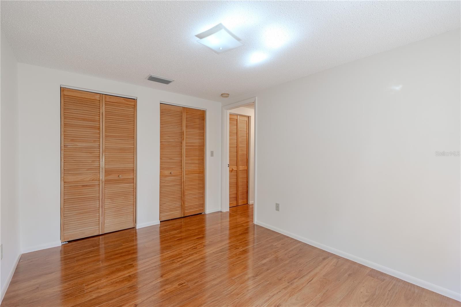 TWIN BRANCH ACRES UNIT FIVE - Residential