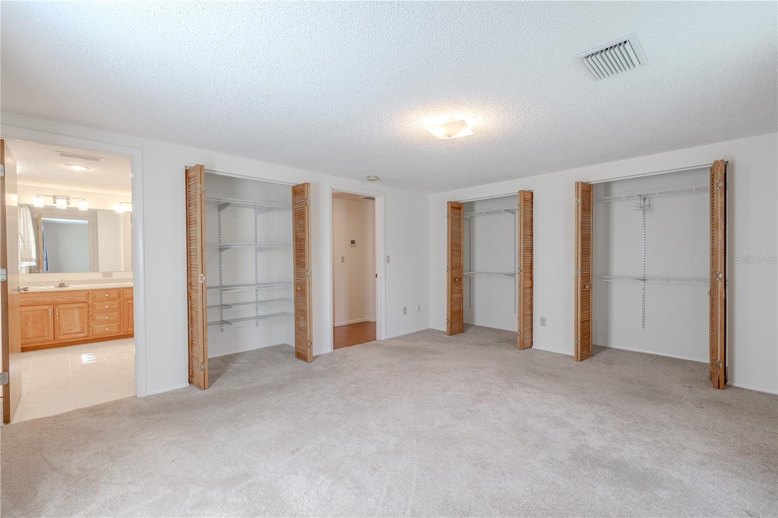 TWIN BRANCH ACRES UNIT FIVE - Residential