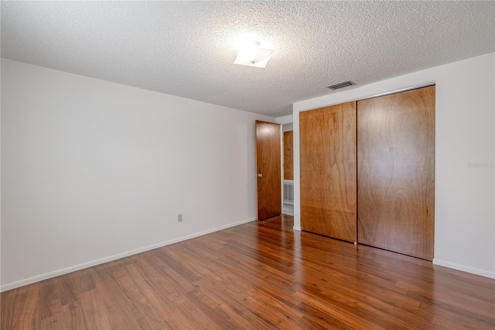 TWIN BRANCH ACRES UNIT FIVE - Residential