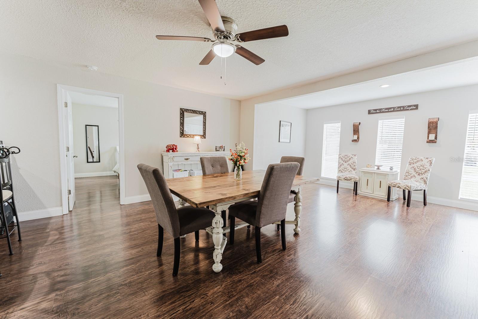 1810 BLACKSTON AVENUE