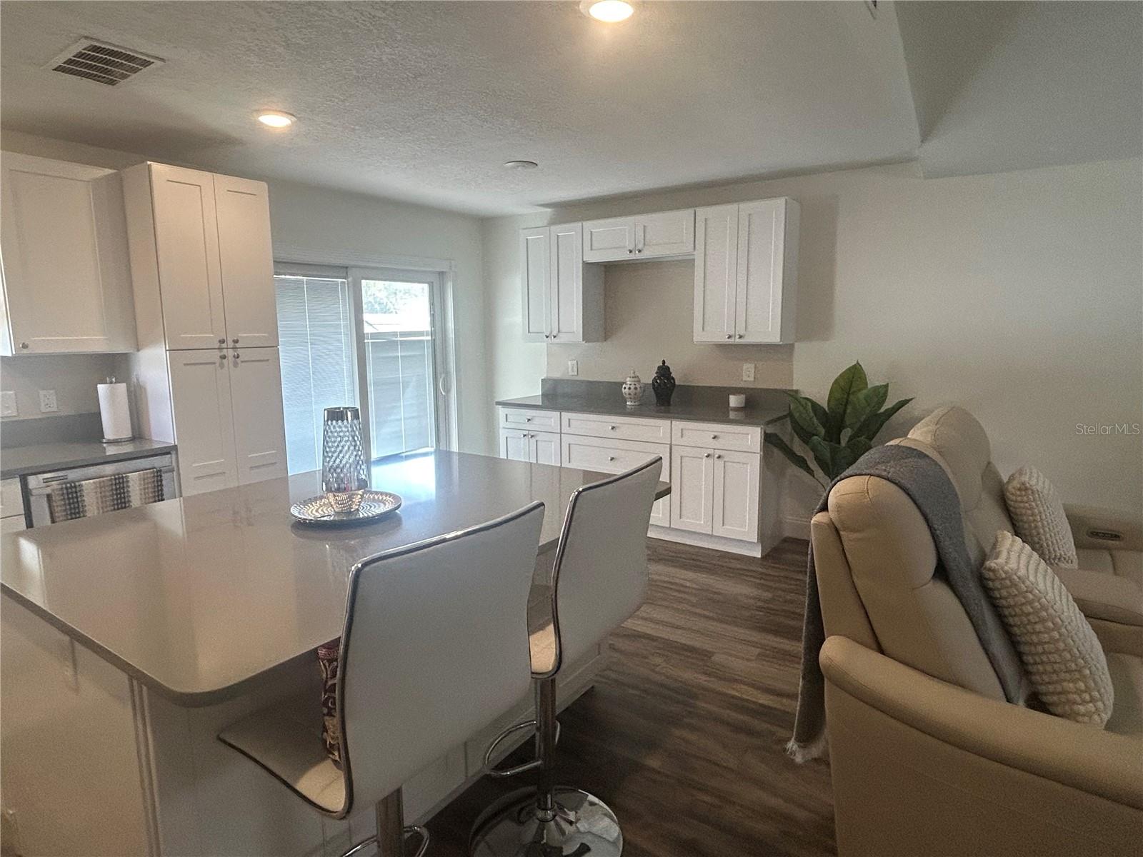 NORTH LAKES SEC C UNIT - Residential