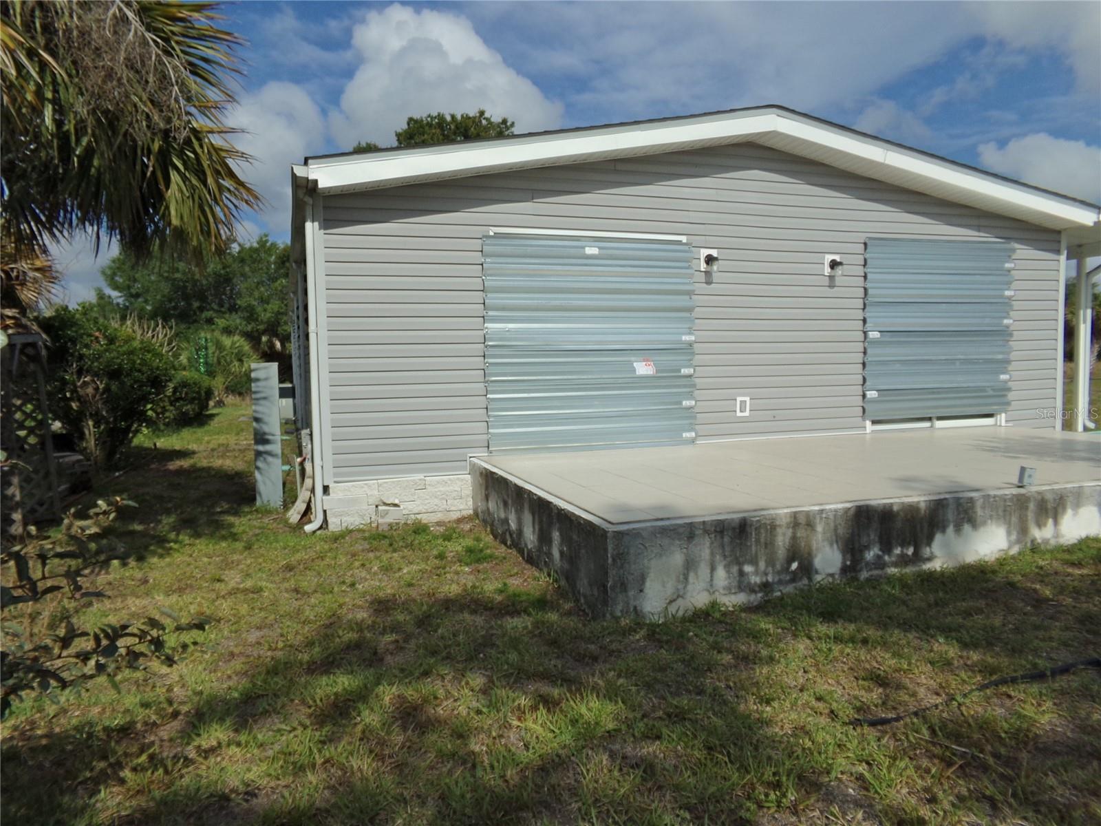 LEMON BAY ISLES PH 04 - Residential