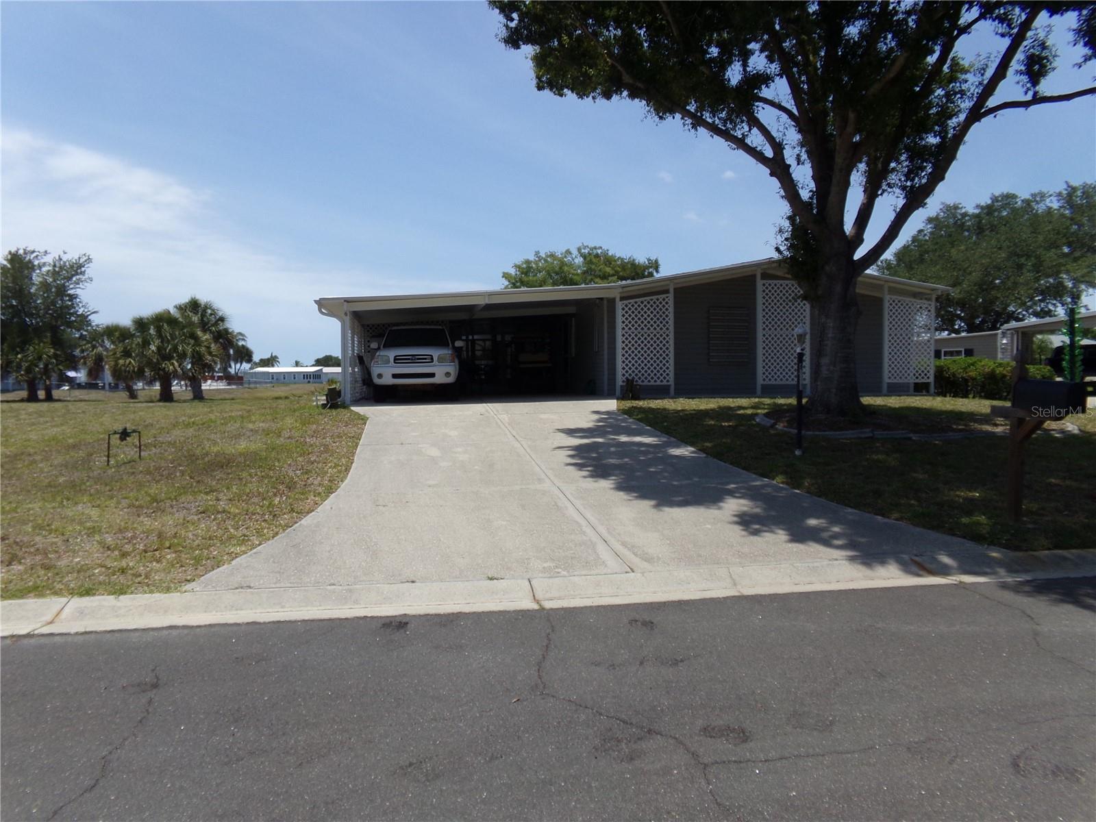 LEMON BAY ISLES PH 04 - Residential