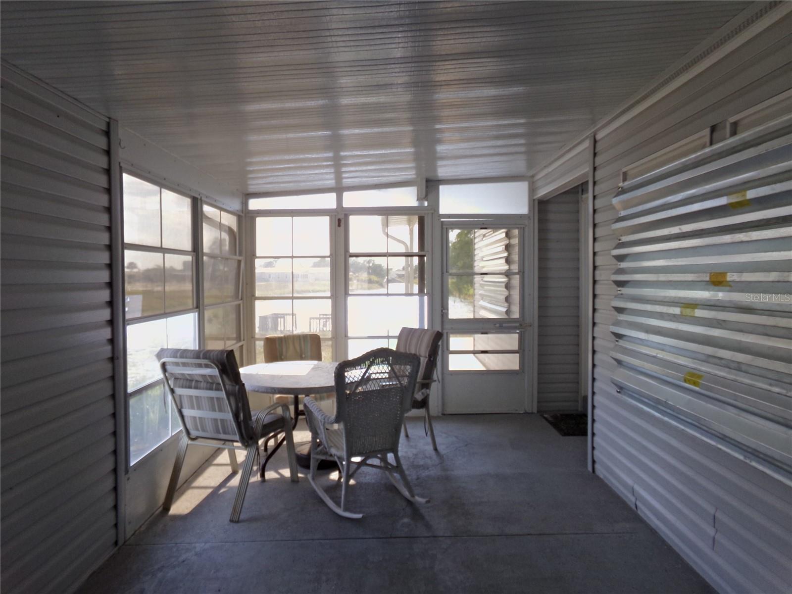 LEMON BAY ISLES PH 04 - Residential