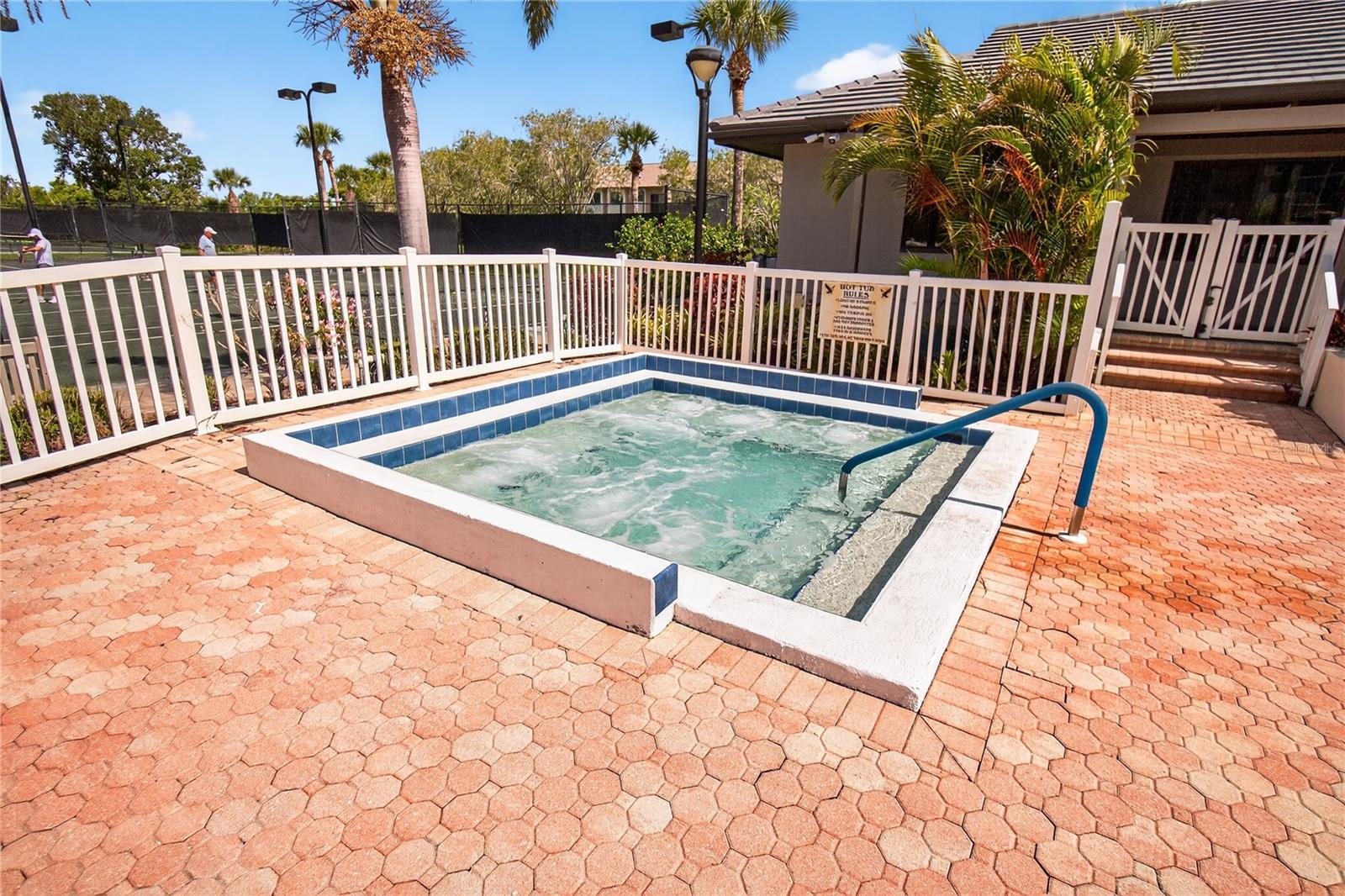 EAGLES POINT AT THE LANDINGS 2 - Residential