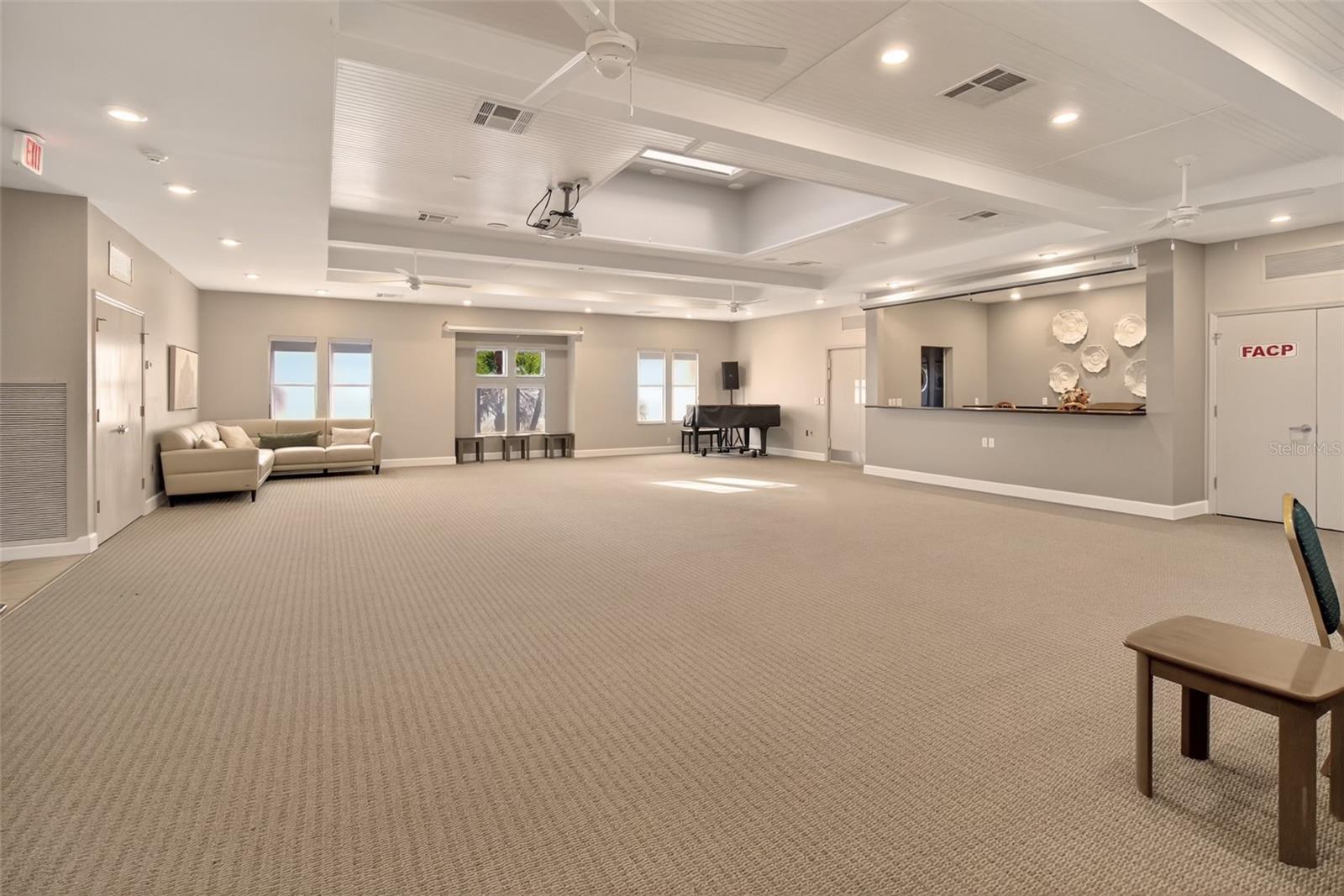 EAGLES POINT AT THE LANDINGS 2 - Residential