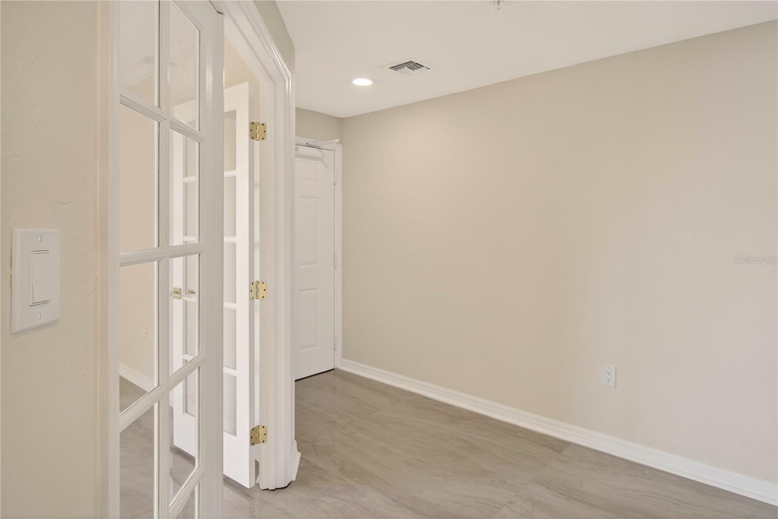 EAGLES POINT AT THE LANDINGS 2 - Residential