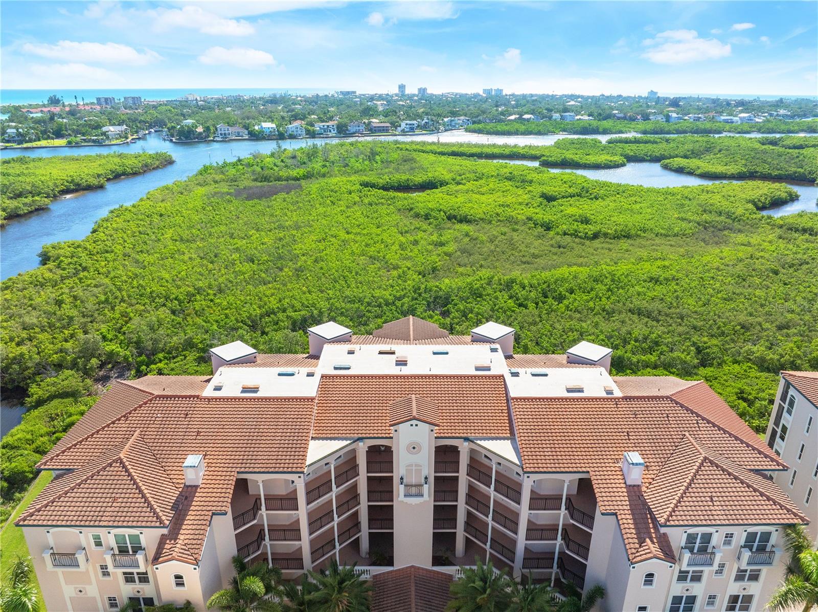 EAGLES POINT AT THE LANDINGS 2 - Residential