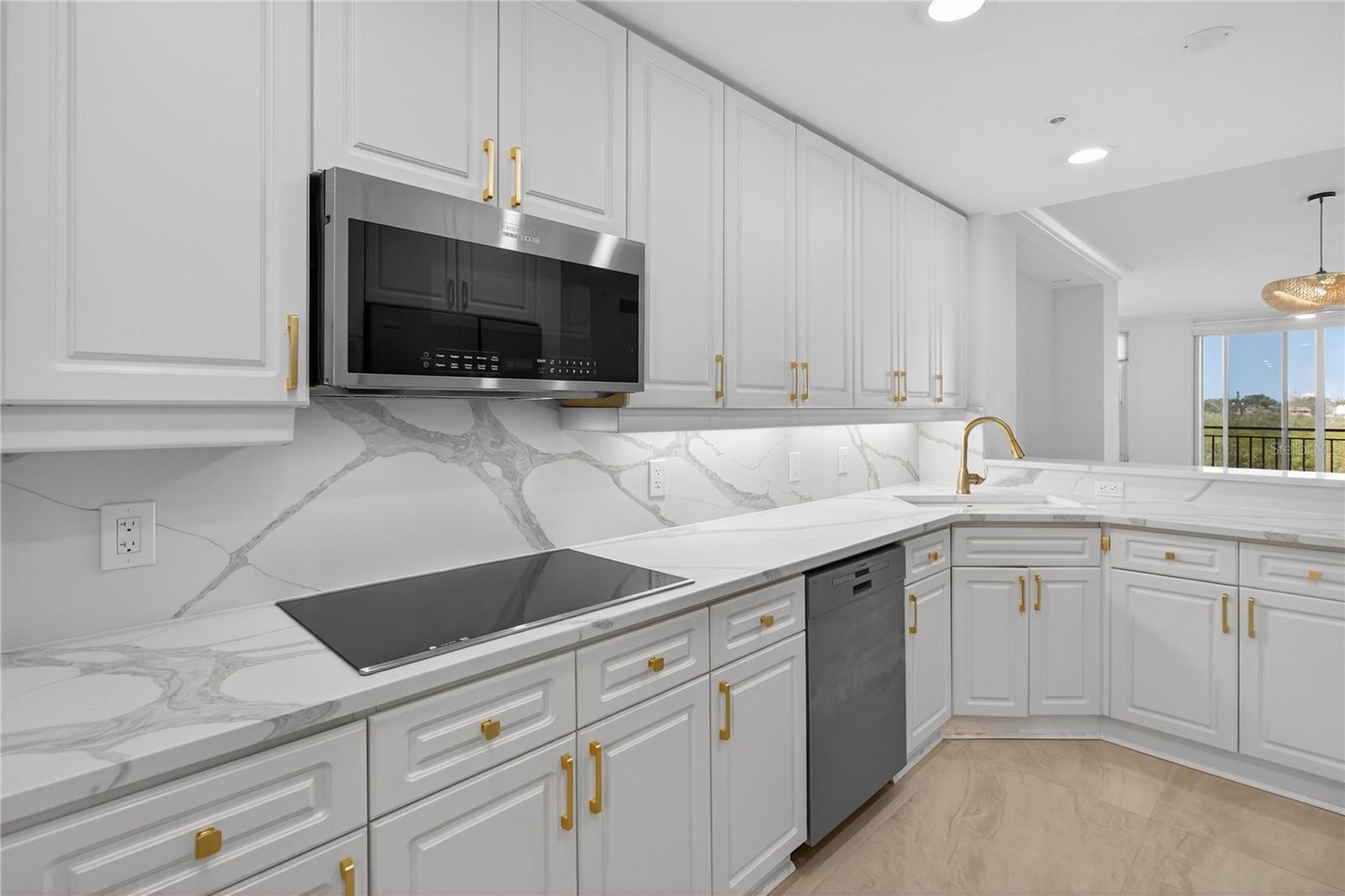 EAGLES POINT AT THE LANDINGS 2 - Residential