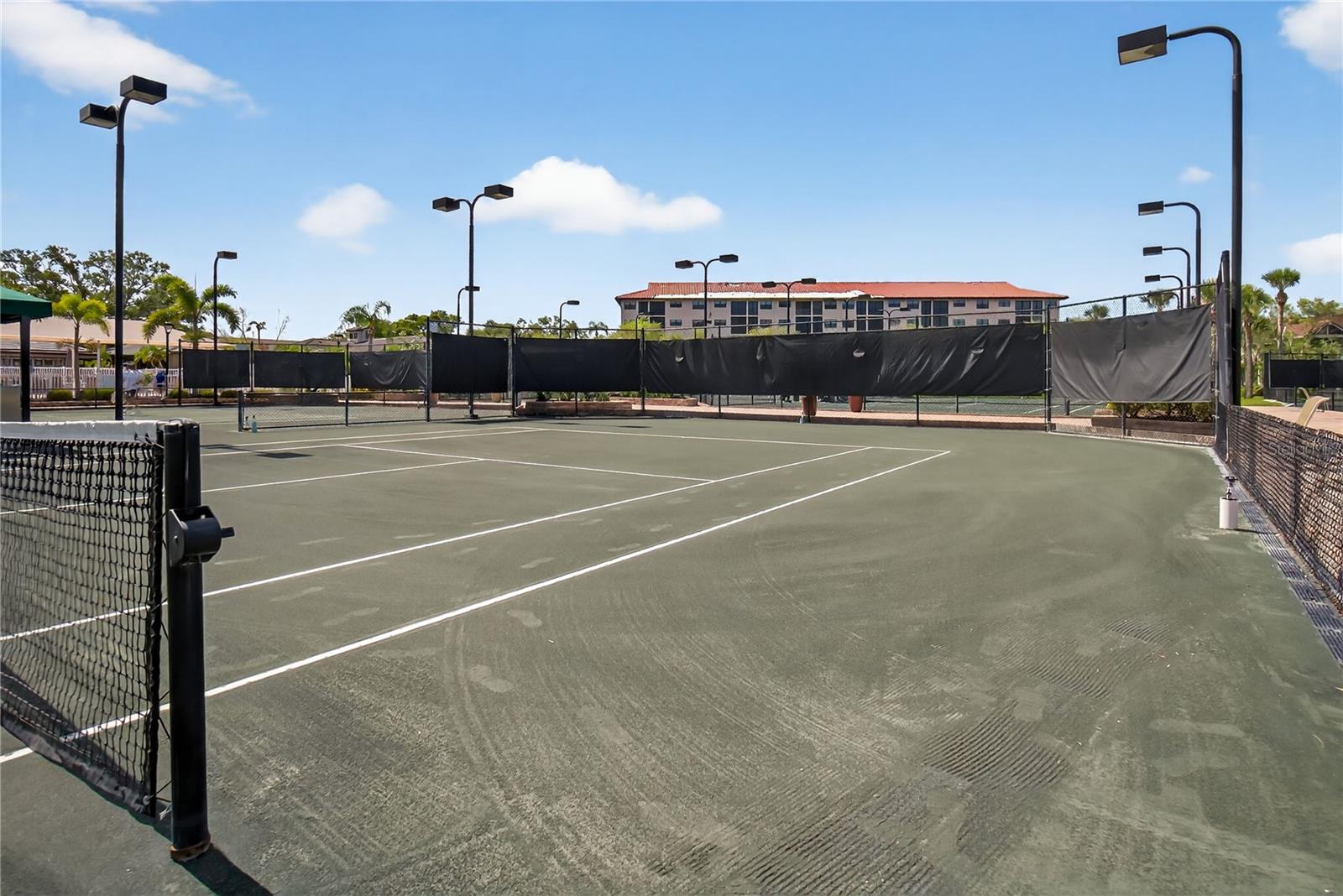 EAGLES POINT AT THE LANDINGS 2 - Residential